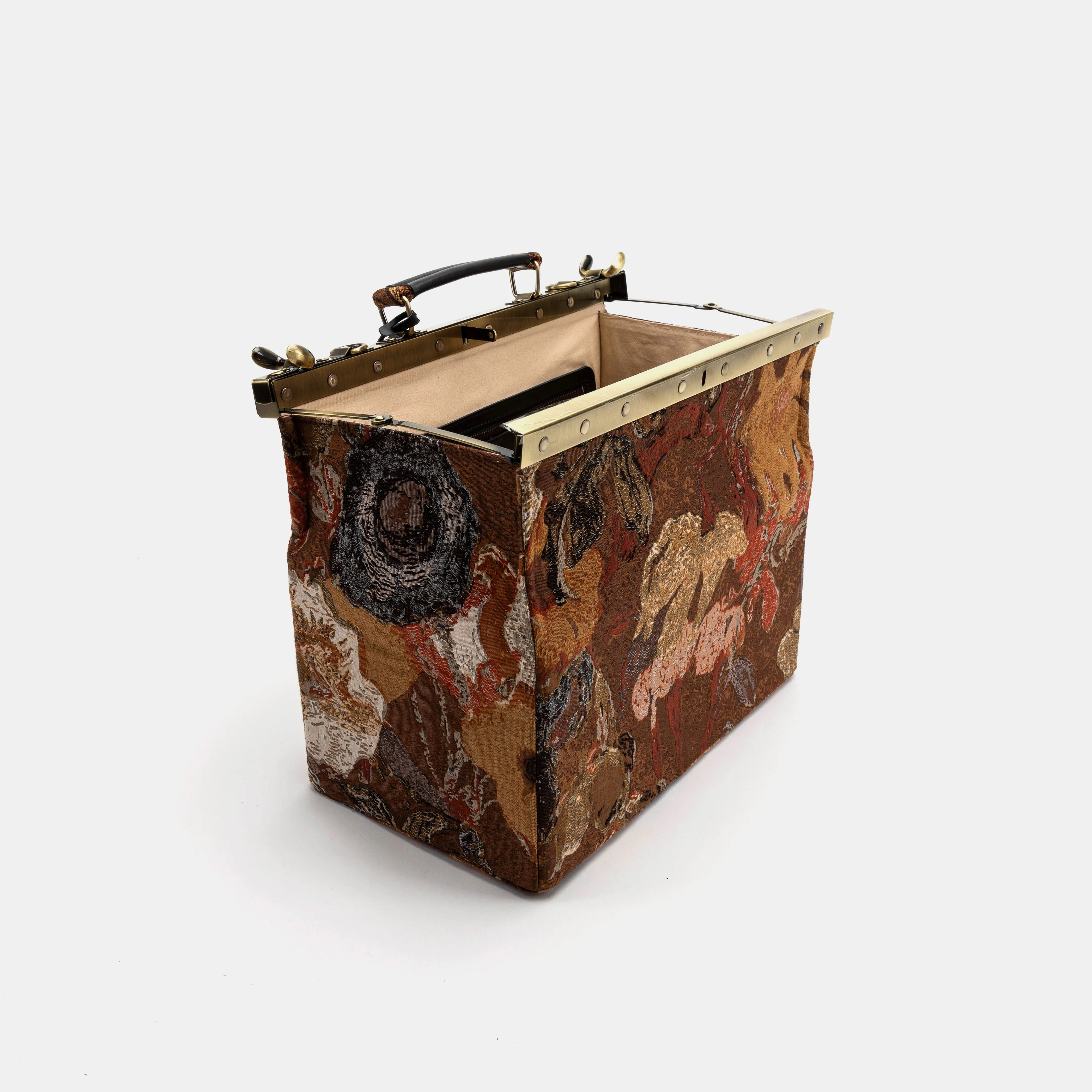 Abstract Brown Genevieve Carpet Gladstone Bag - Image 10