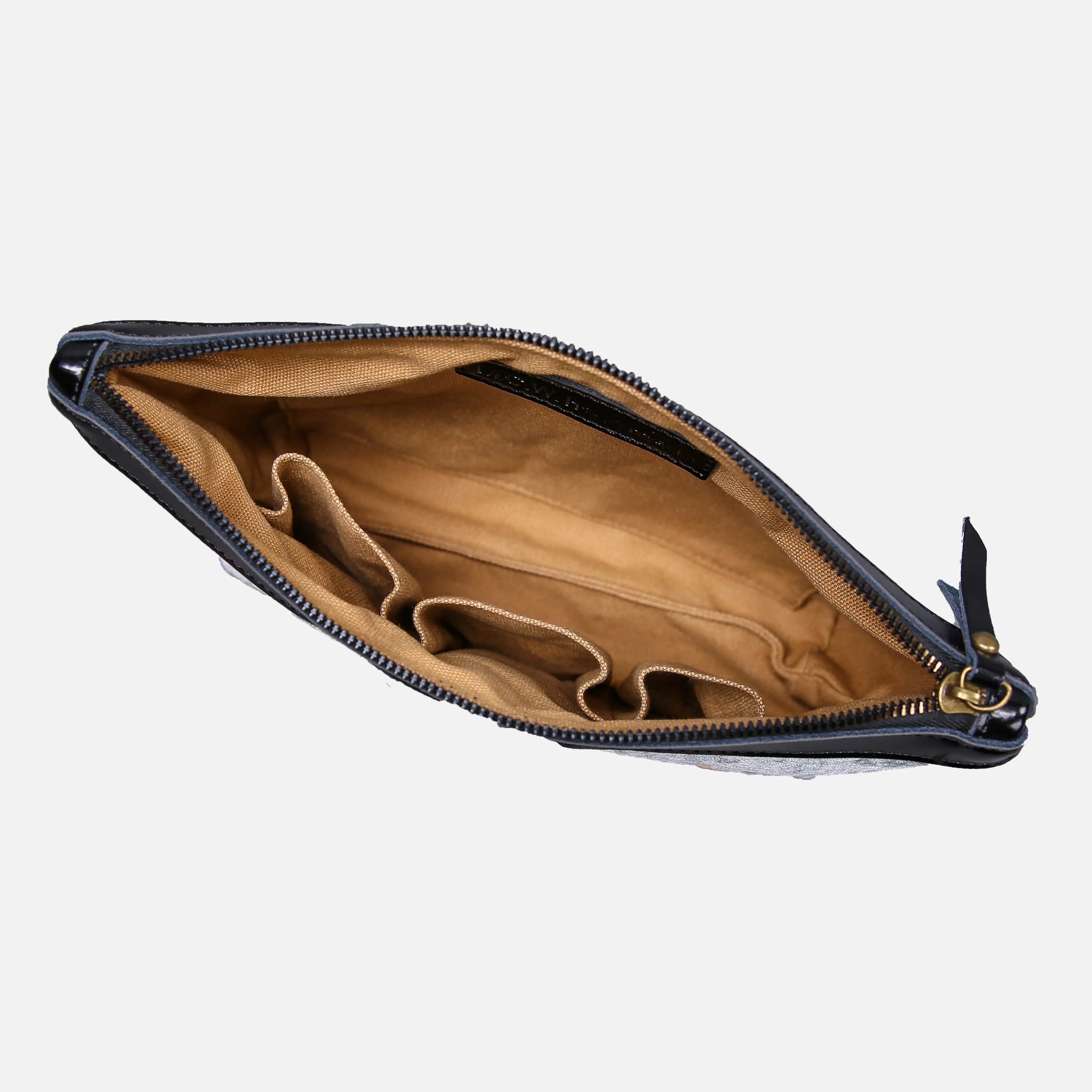 AHS the Devils Mouth Carpet Makeup Bag - Image 7