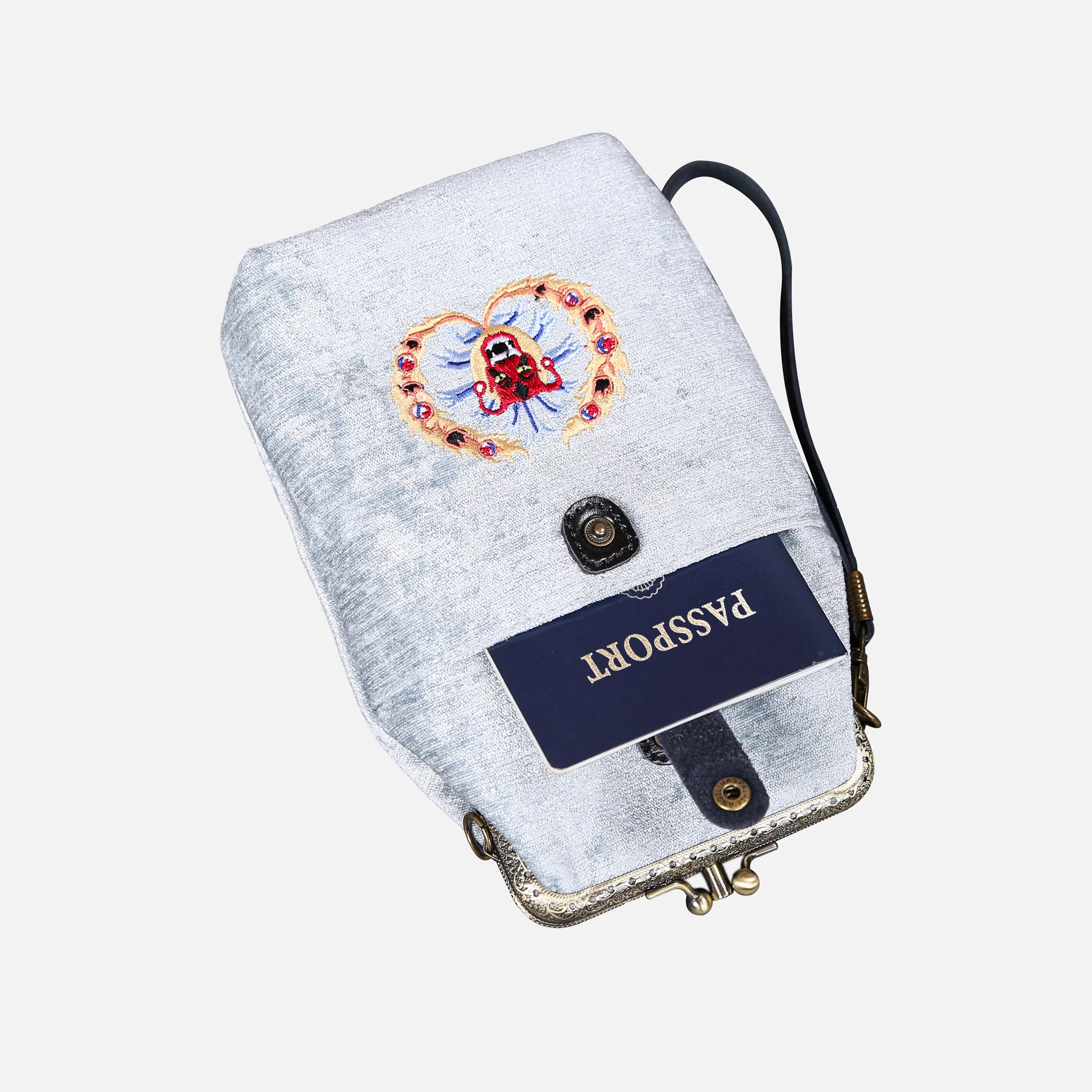 AHS the Devils Mouth Carpet Phone Case - Image 5