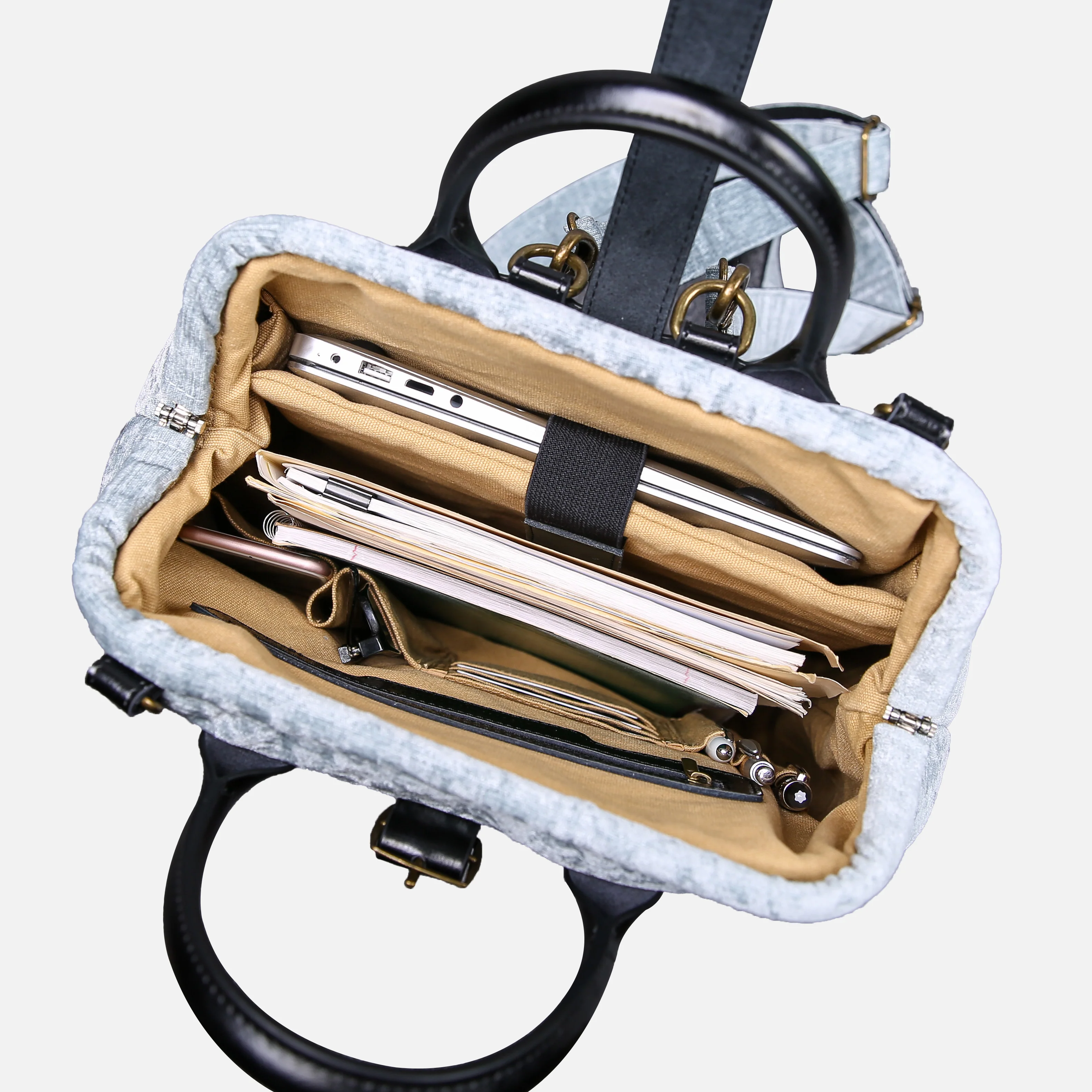 AHS the Devils Mouth Carpet Laptop Backpack - Image 6