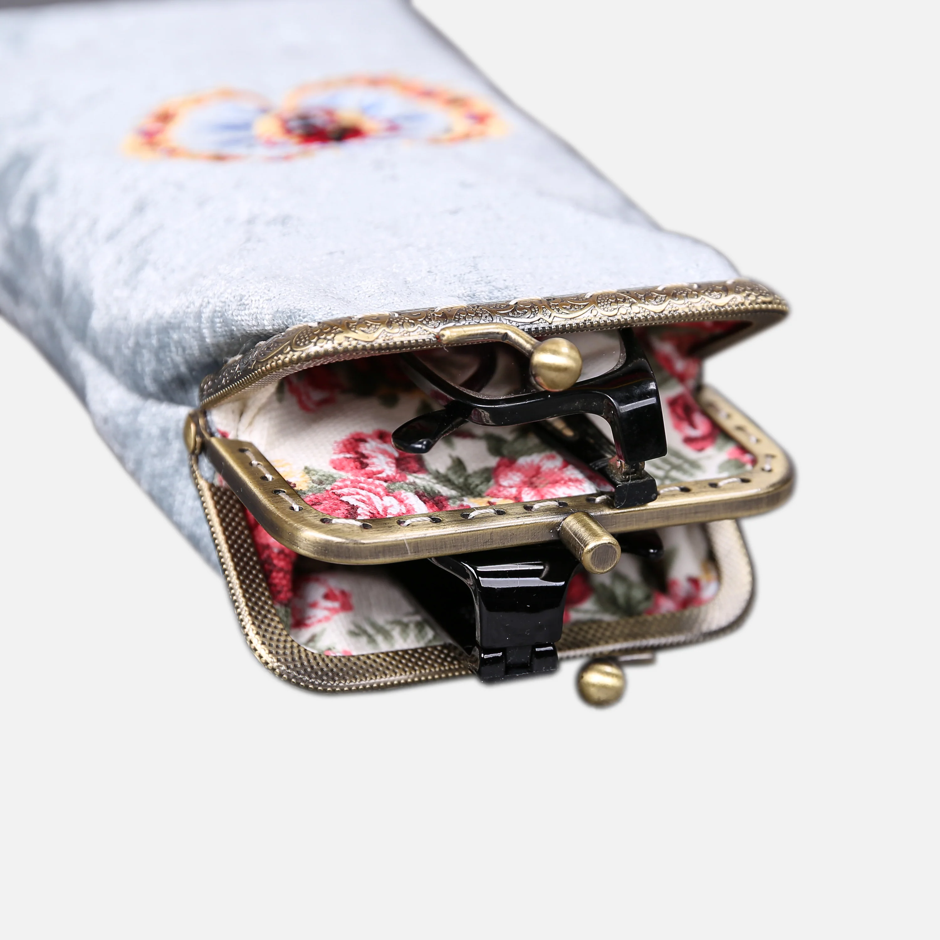 AHS the Devils Mouth Eyeglasses Case - Image 3
