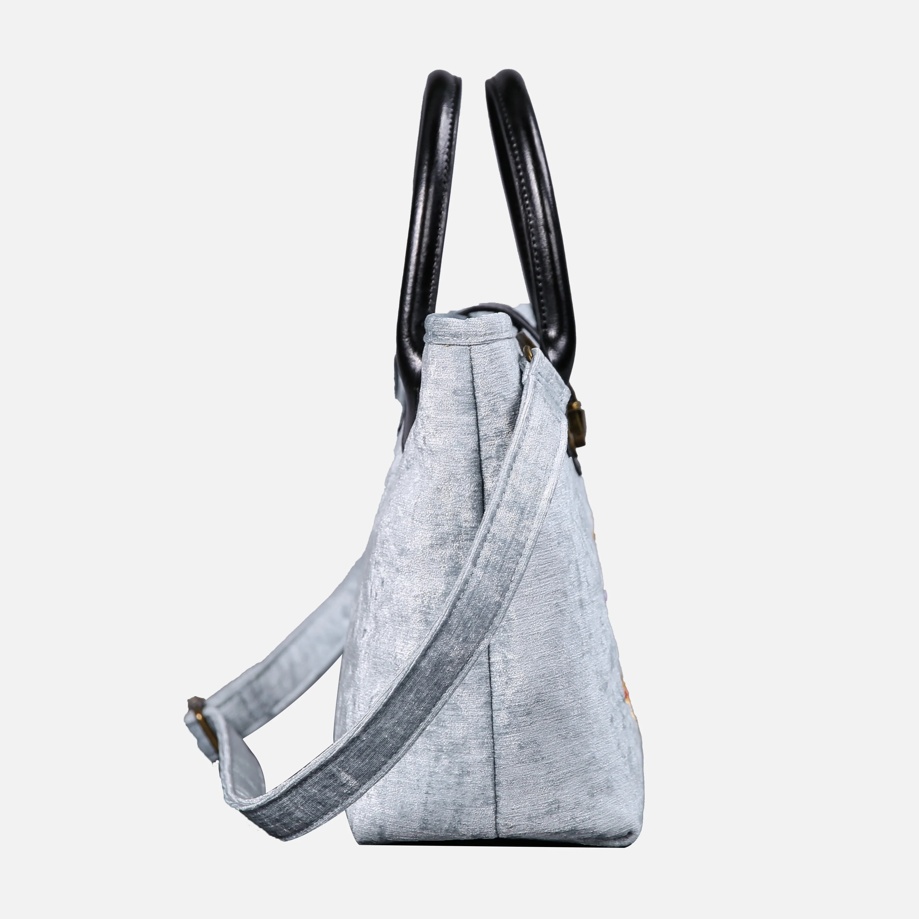 AHS the Devils Mouth Tuck Lock Carpet Satchel - Image 4