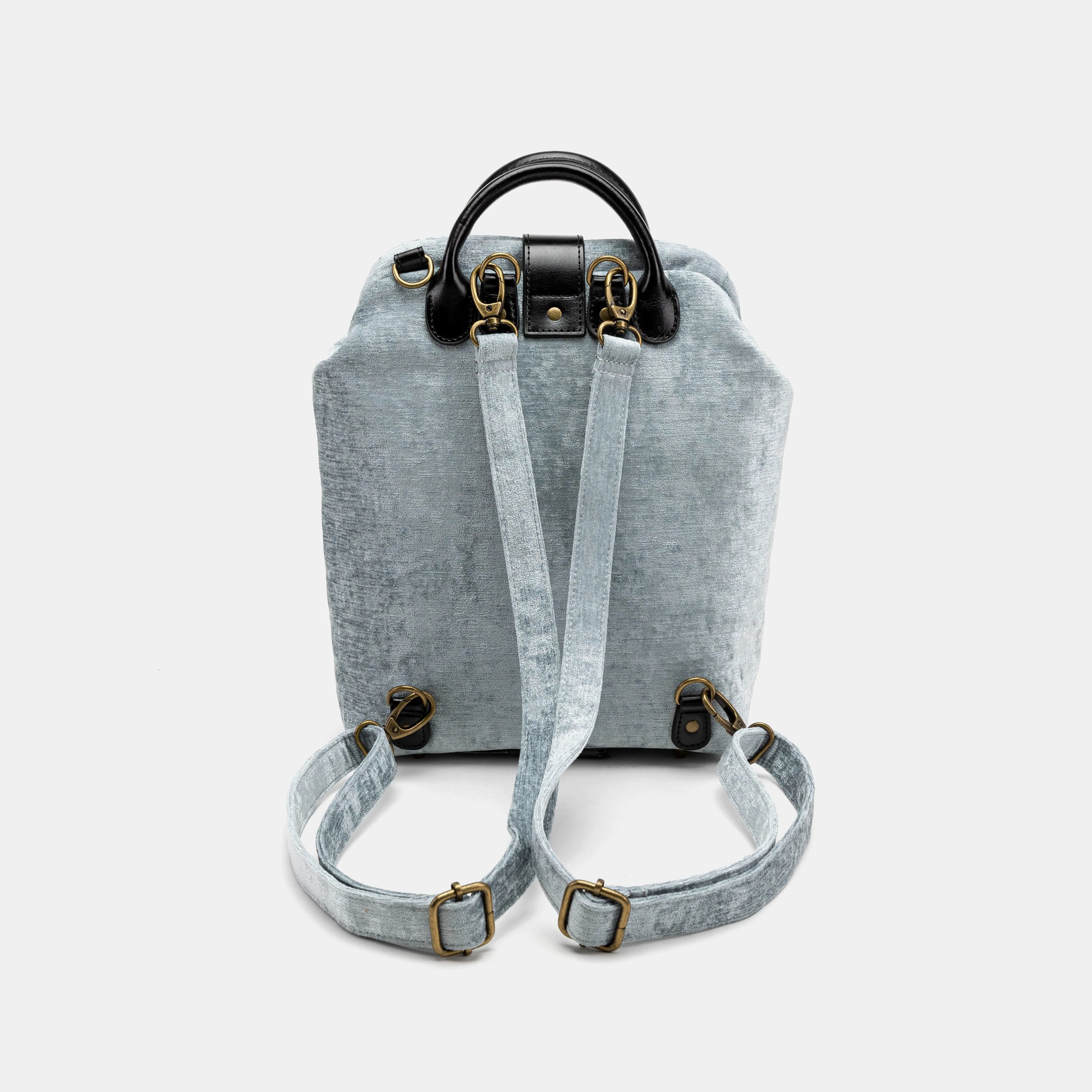 AHS the Devils Mouth Everyday Backpack - Image 5