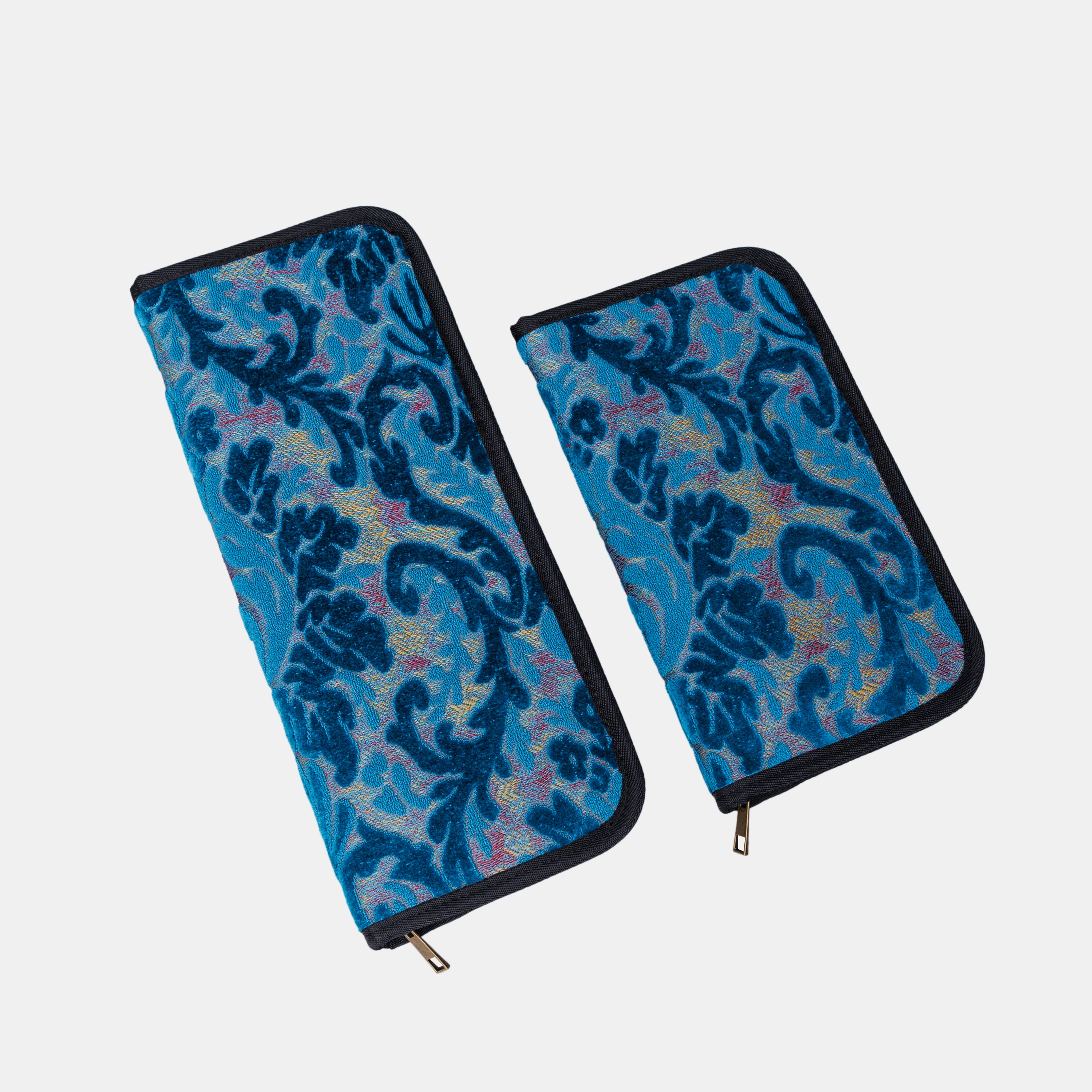 Burnout Velvet Aqua Blue Carpet Needle Case
