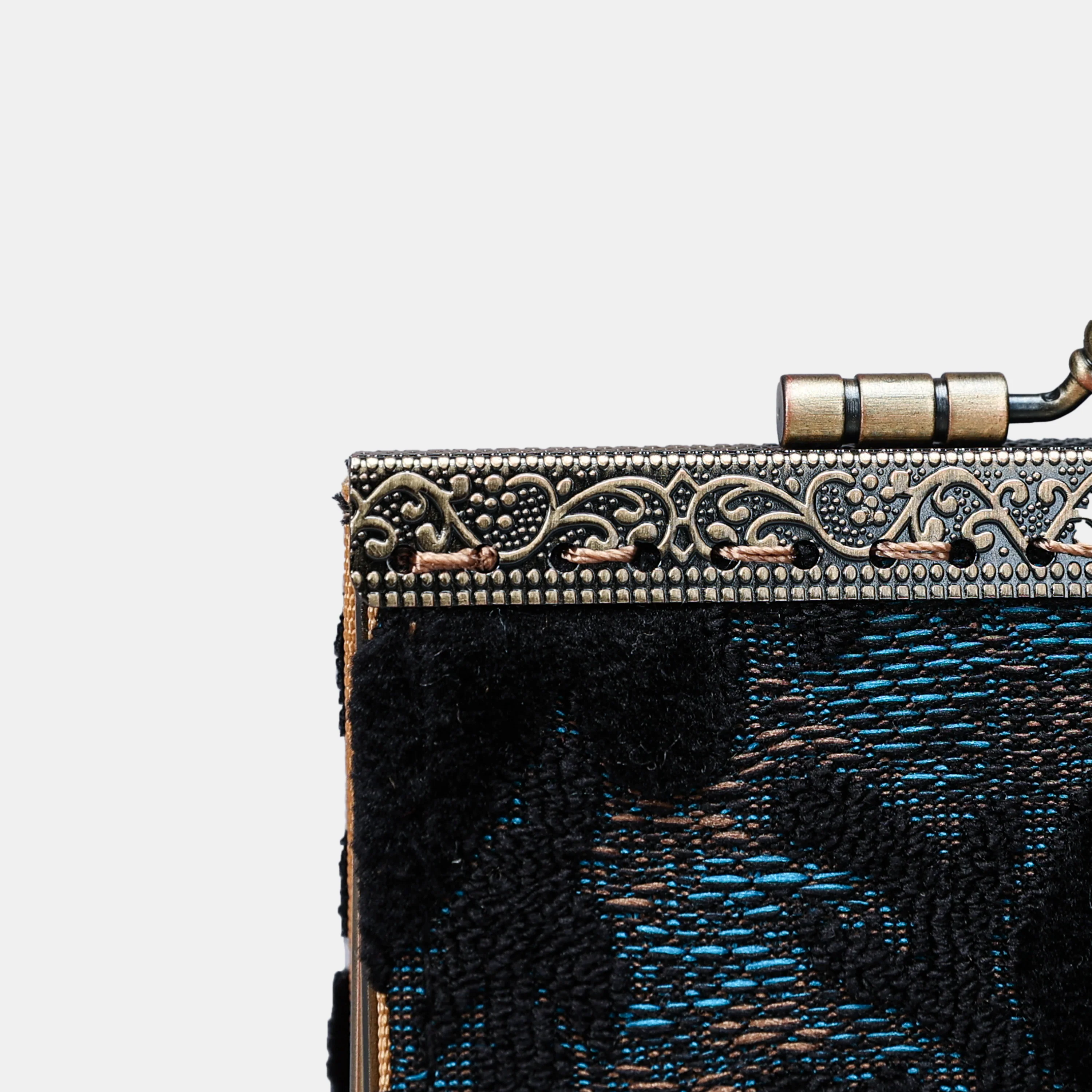 Burnout Velvet Black Card Wallet - Image 6