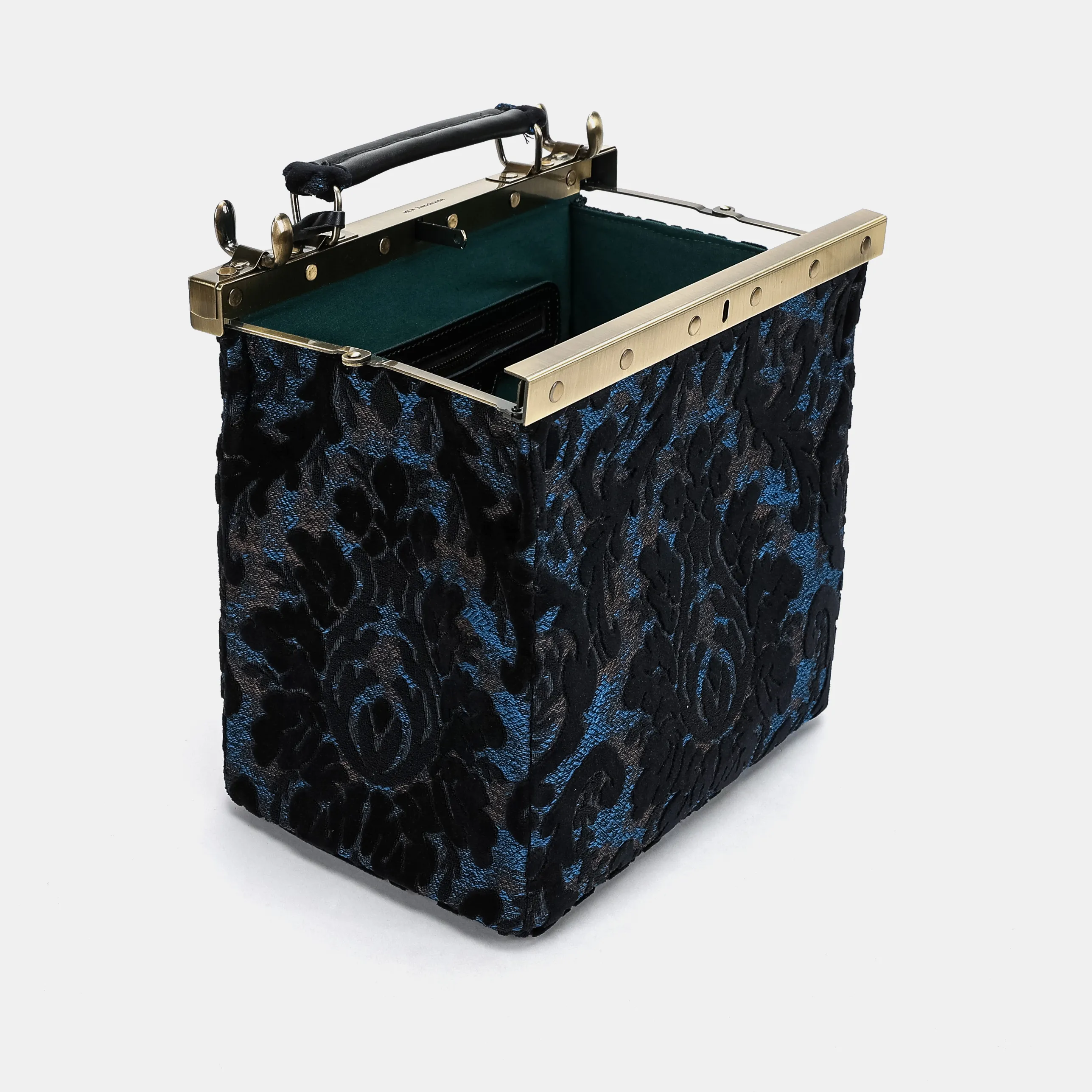 Burnout Velvet Black Cecile Carpet Purse Gladstone Bag - Image 9