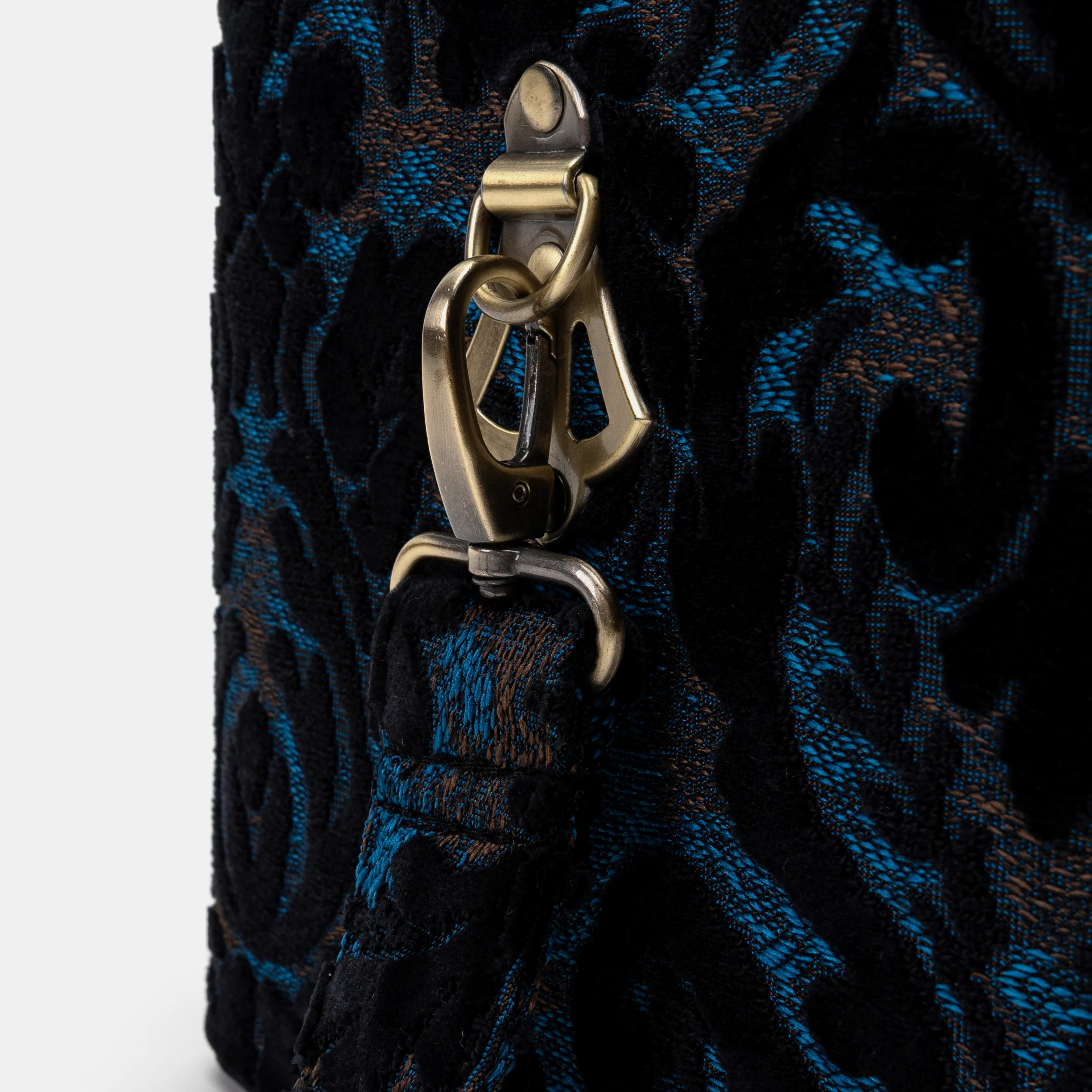 Burnout Velvet Black Josephine Large Train Case - Image 7
