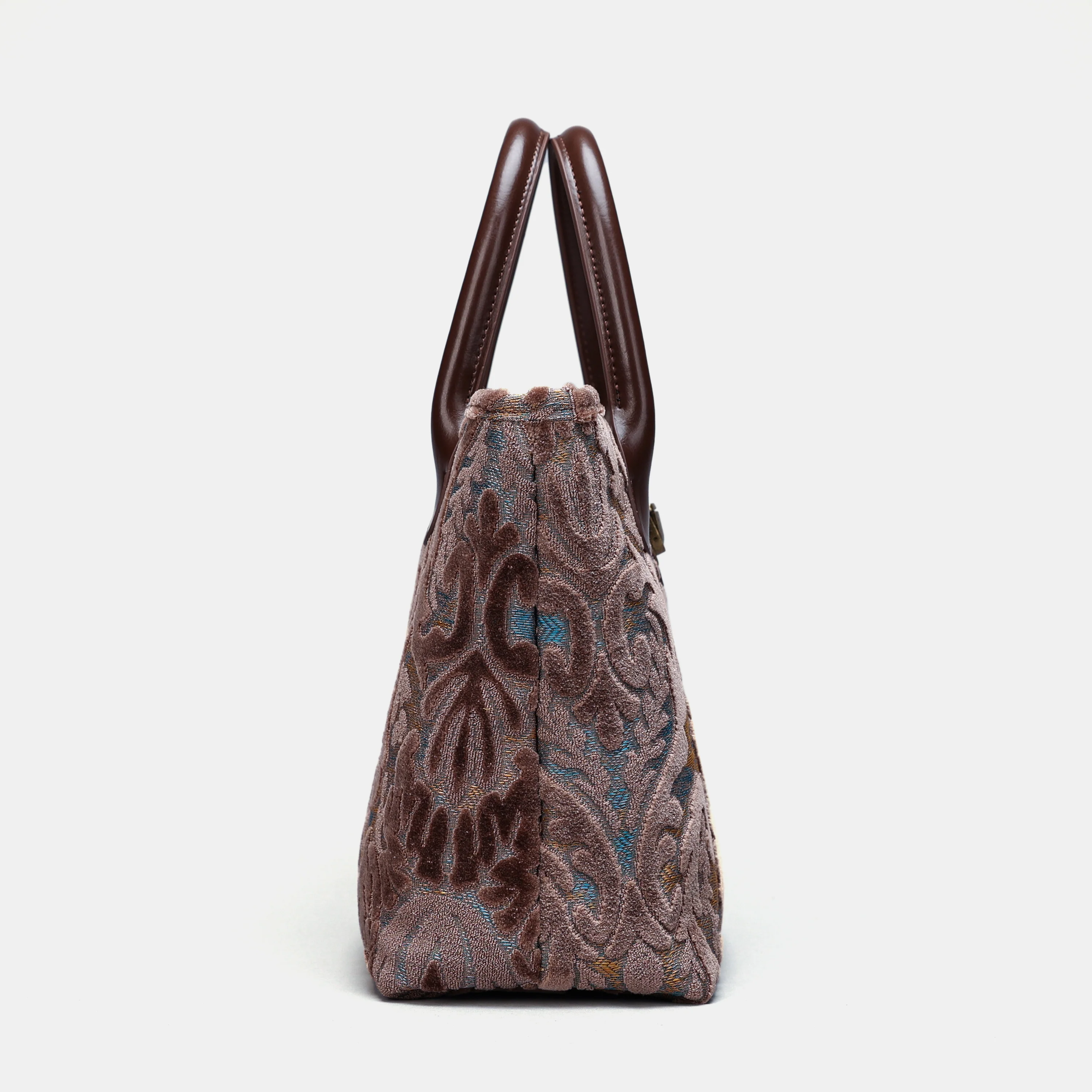 Burnout Velvet Camel Tuck Lock Carpet Satchel - Image 5