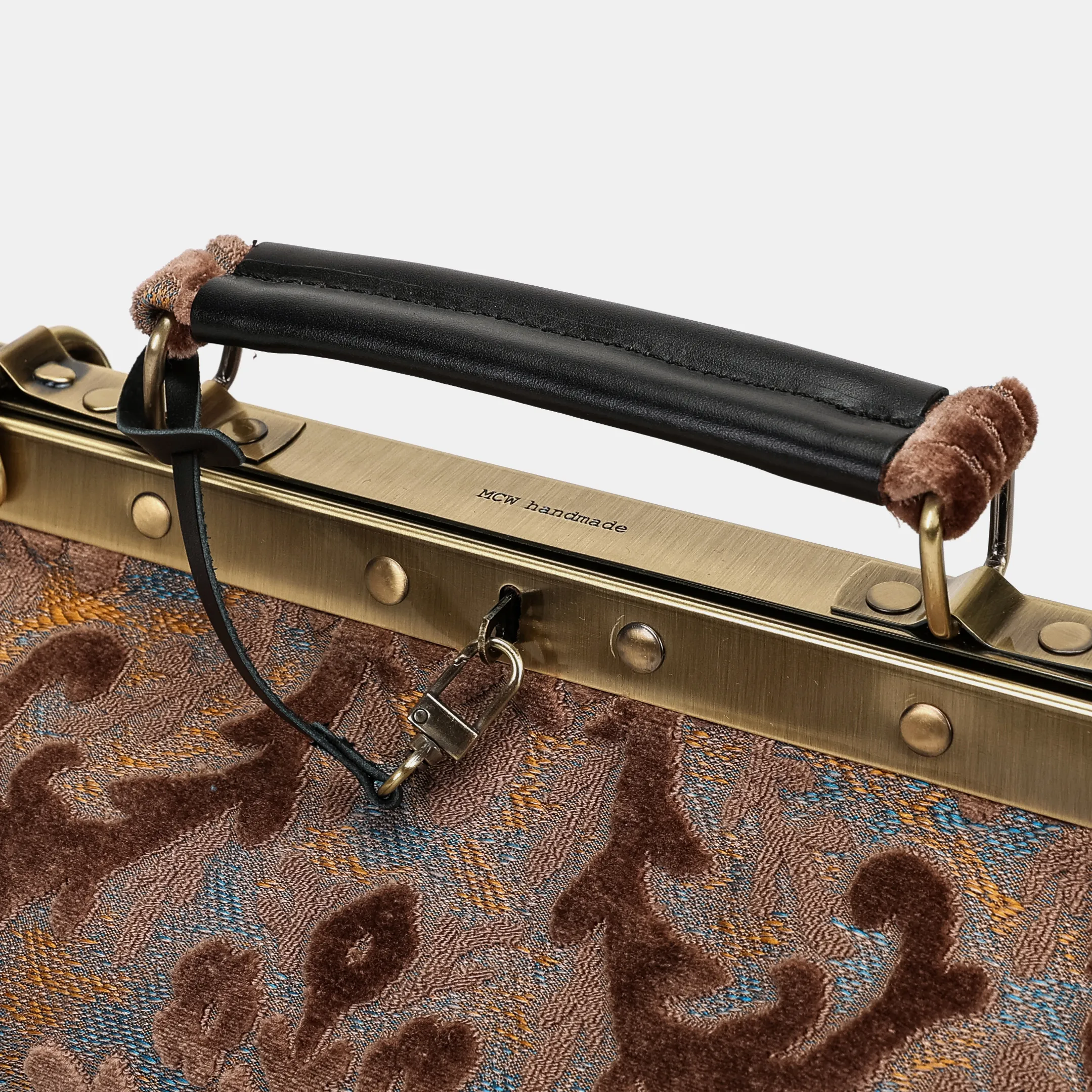 Burnout Velvet Camel Vivienne Carpet Purse Gladstone Bag - Image 7