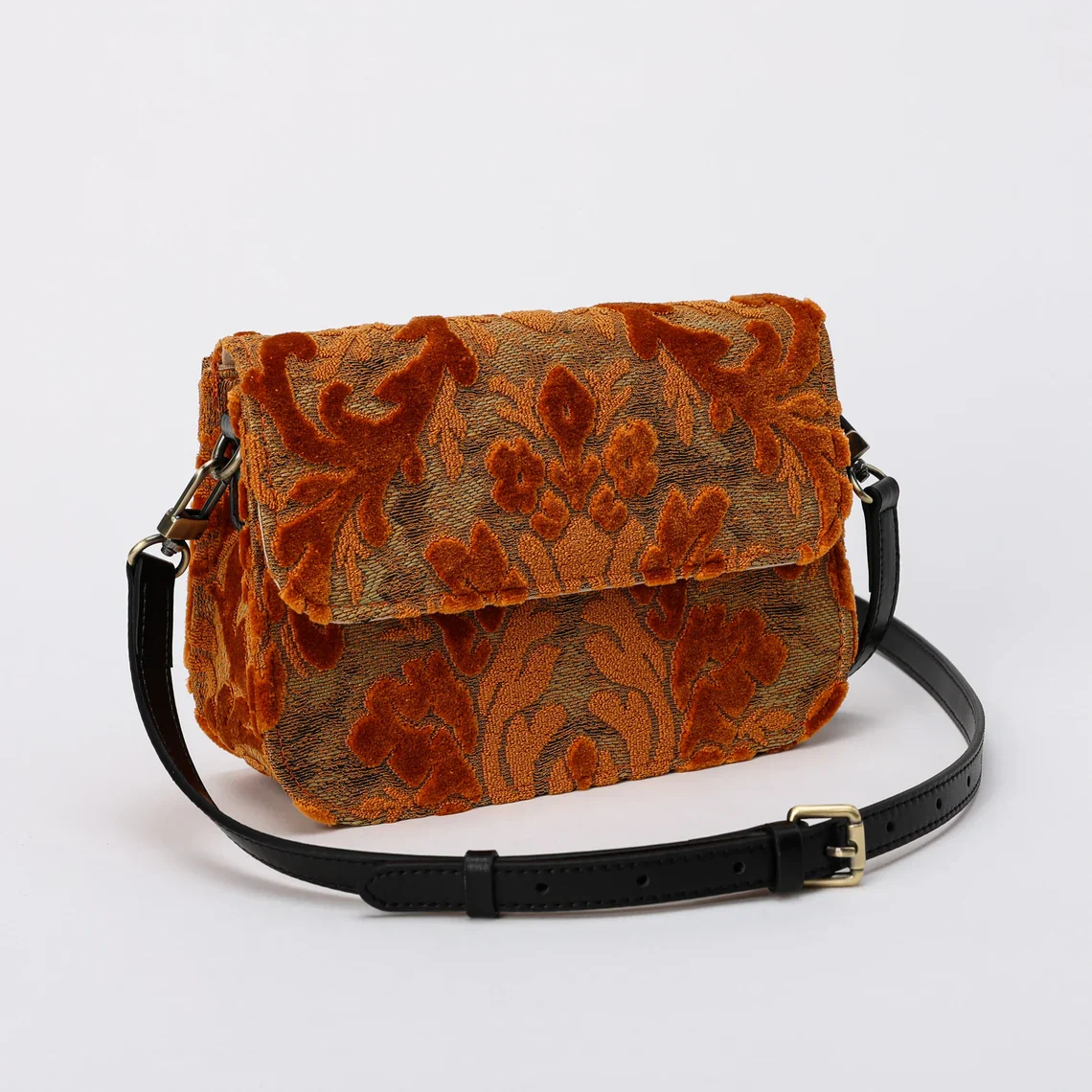 Burnout Velvet Orange Flap Crossbody Bag - Image 4