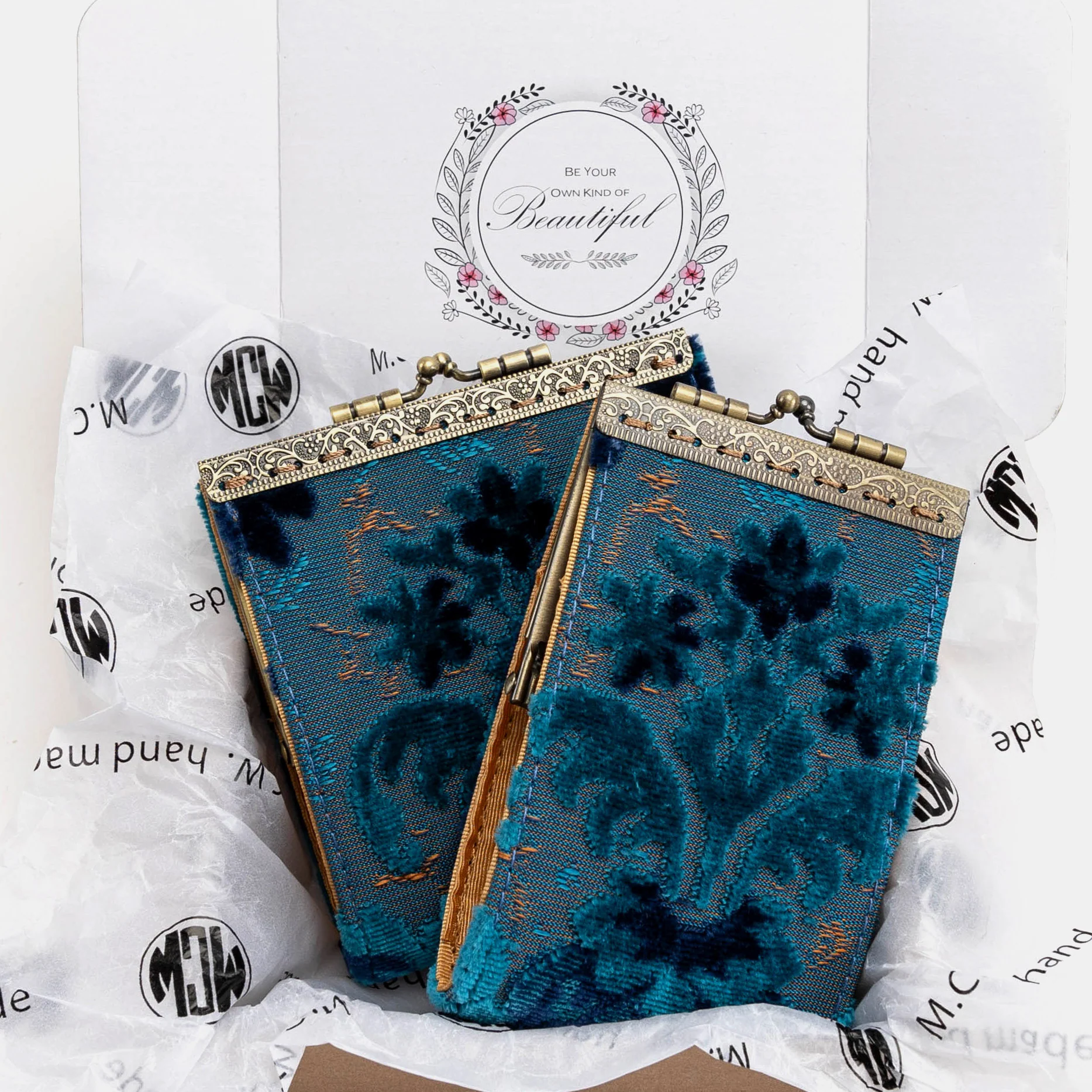 Burnout Velvet Revival Aqua Card Wallet - Image 8