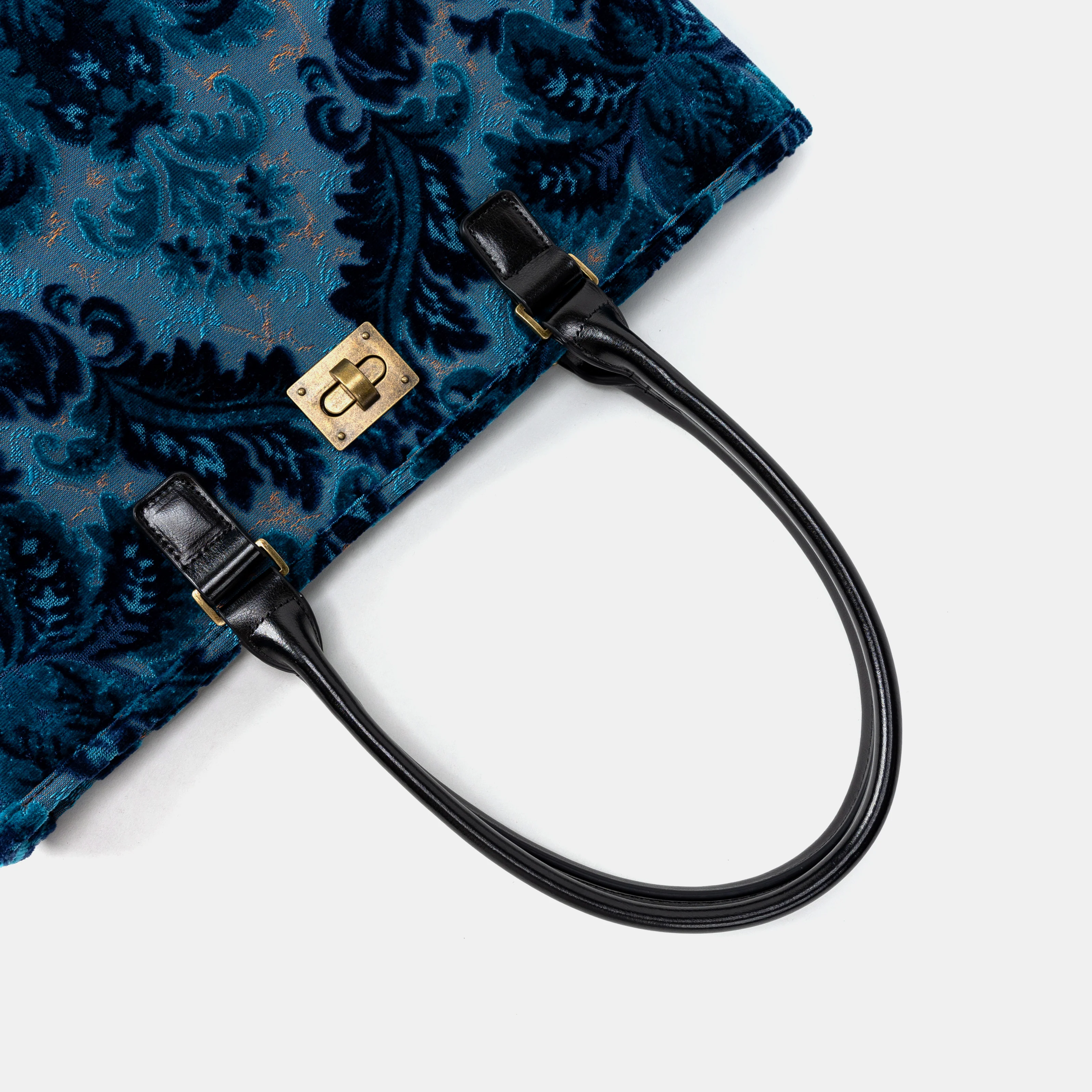 Burnout Velvet Revival Aqua Carpet Tote Shopper - Image 6