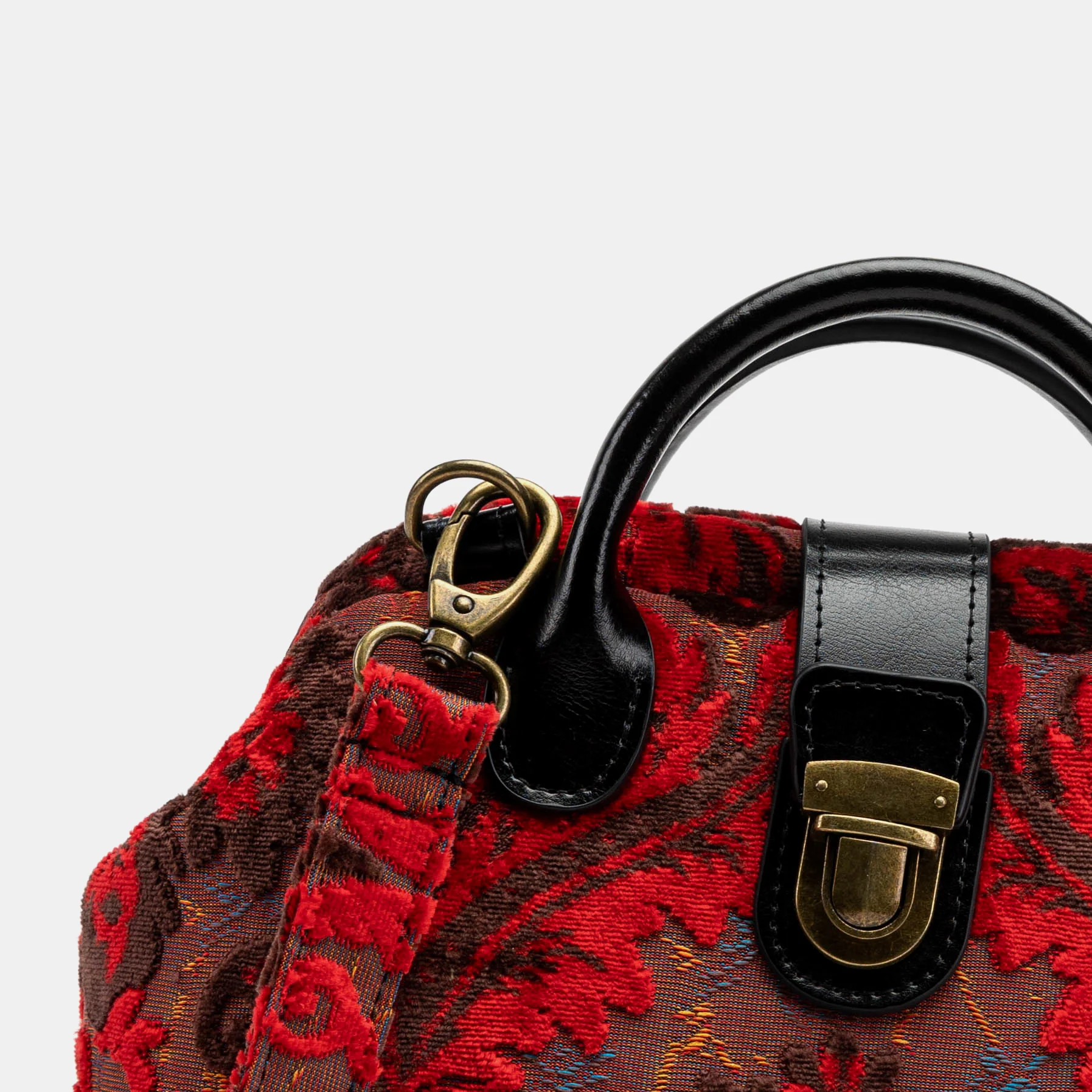Burnout Velvet Revival Scarlet Everyday Backpack - Image 4