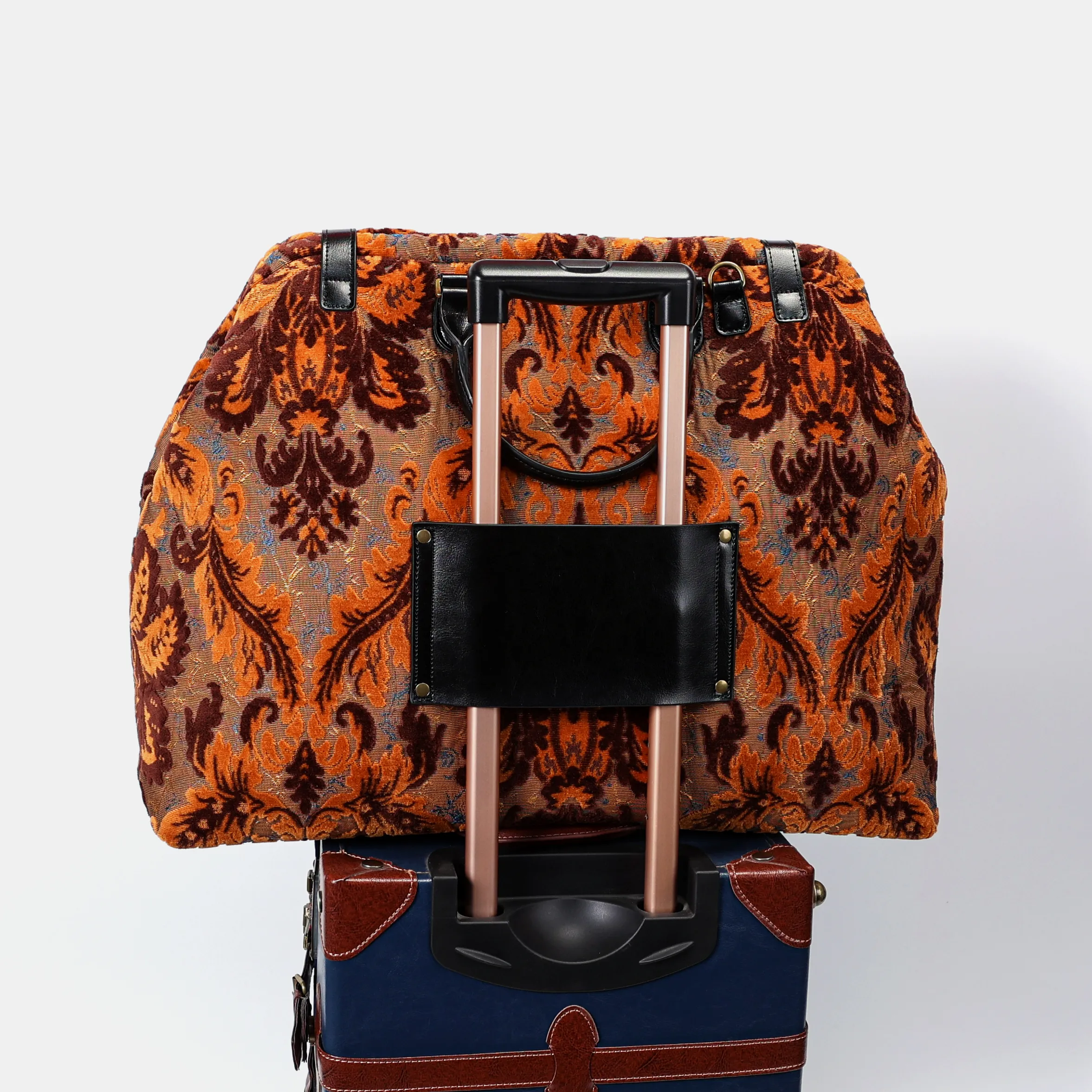 Burnout Velvet Revival Sienna Men's Carpetbag - Image 6