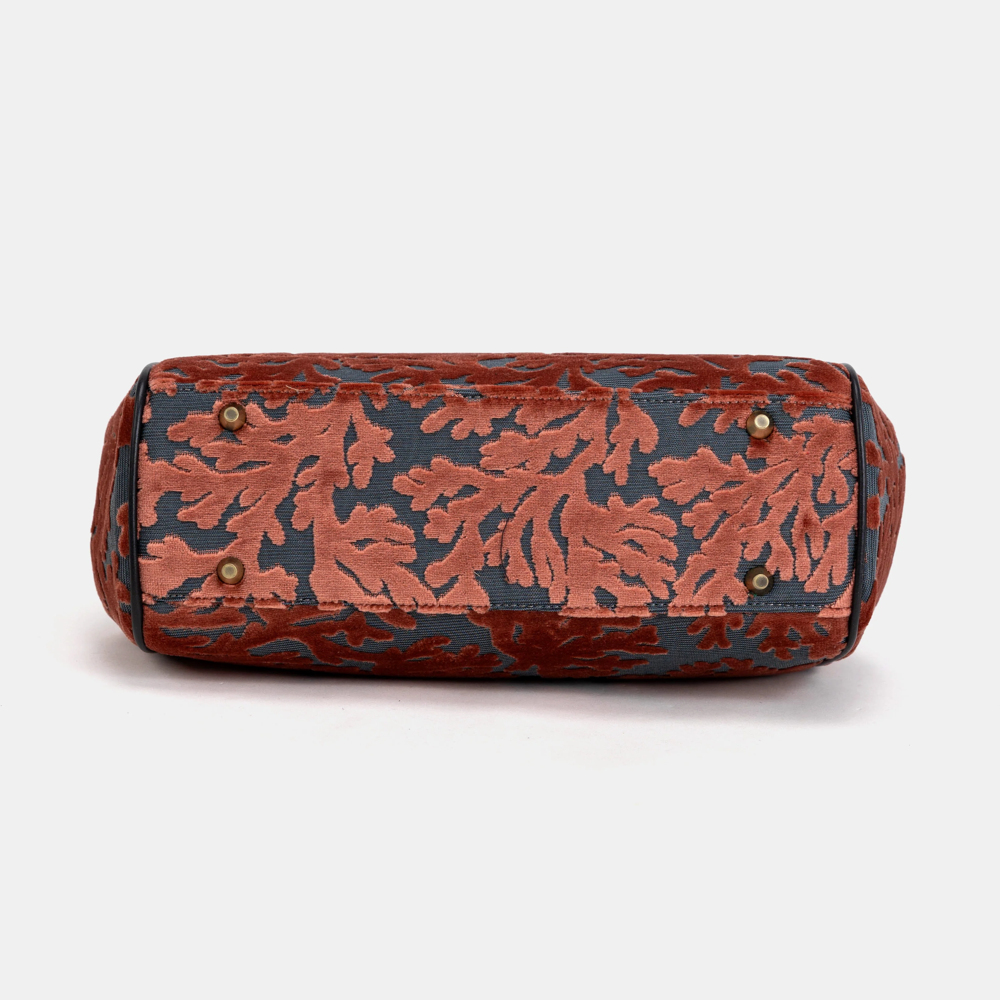 Burnout Velvet St Tropez Scuba Coral Alma Shoulder Bag - Image 5