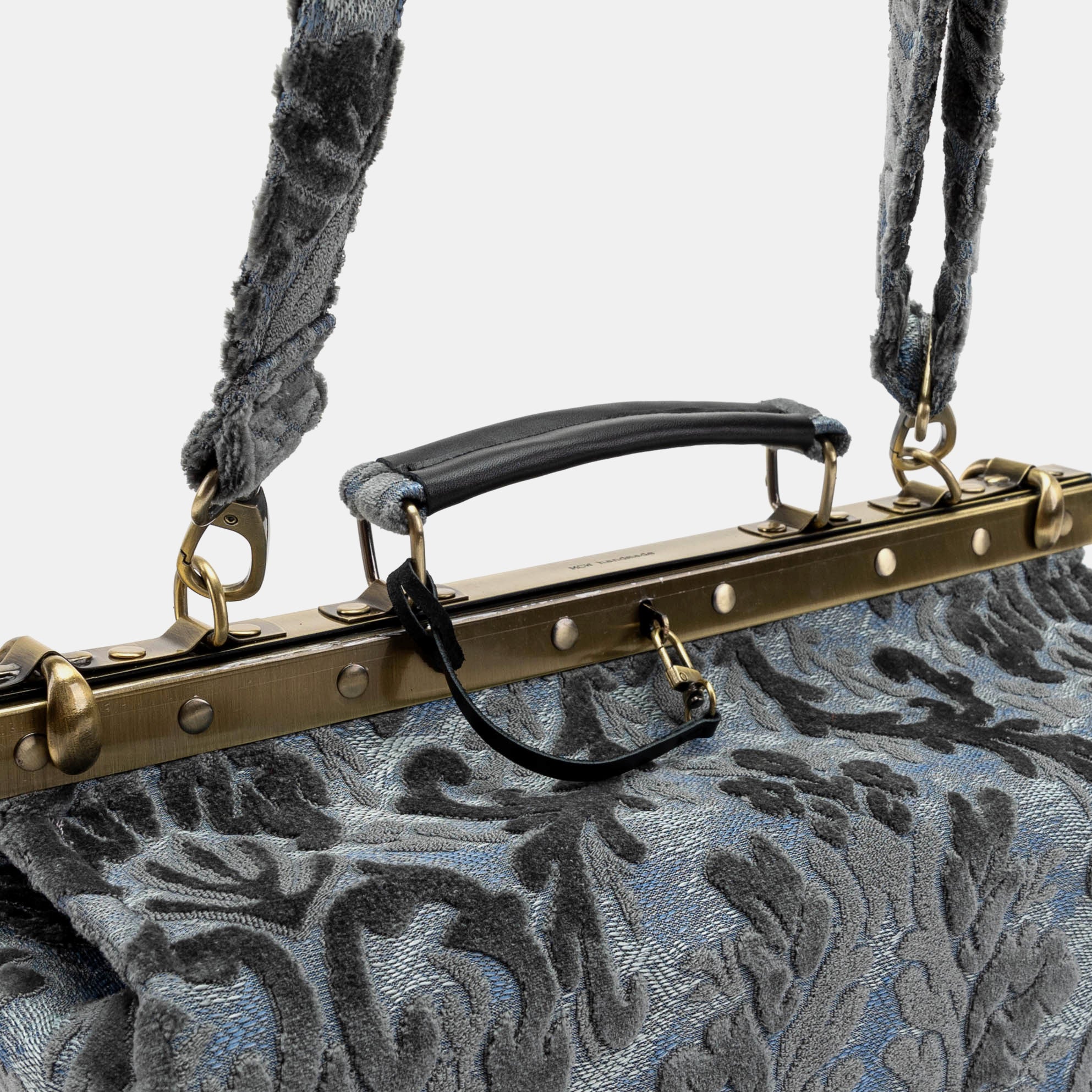 Burnout Velvet Steel Blue Genevieve Carpet Gladstone Bag - Image 4