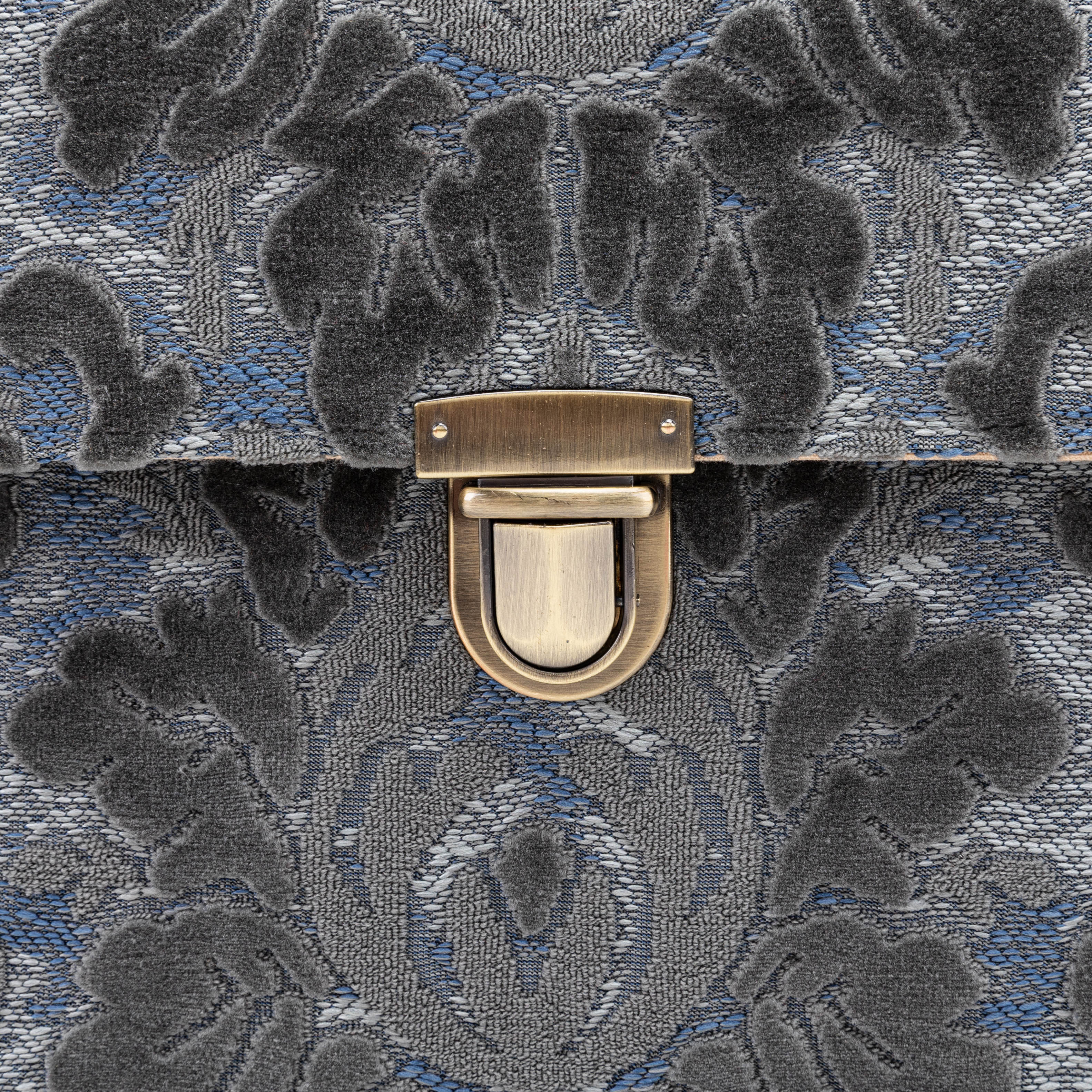 Burnout Velvet Steel Blue Josephine Large Train Case - Image 9