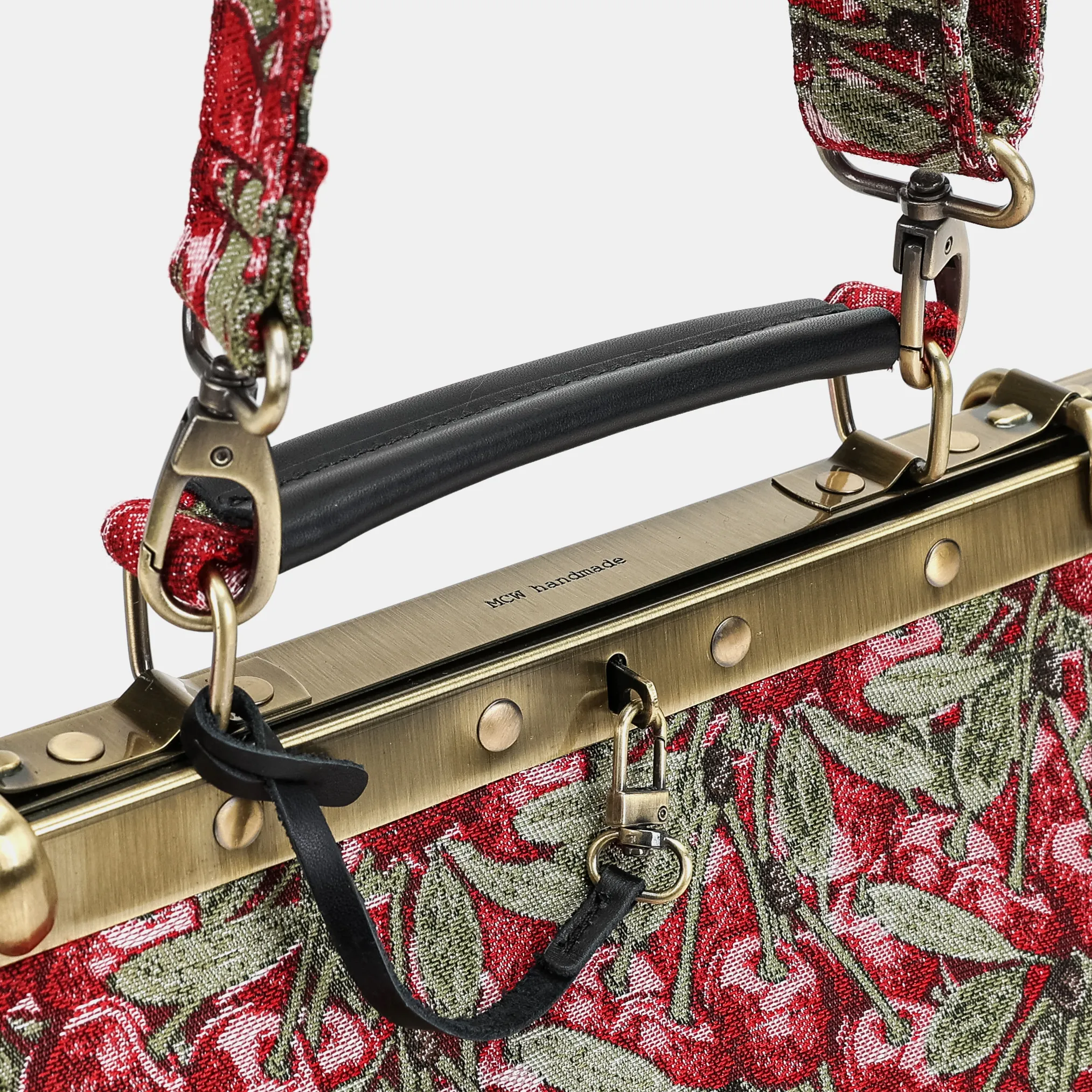 Cherry Cascade Cecile Carpet Purse Gladstone Bag - Image 5