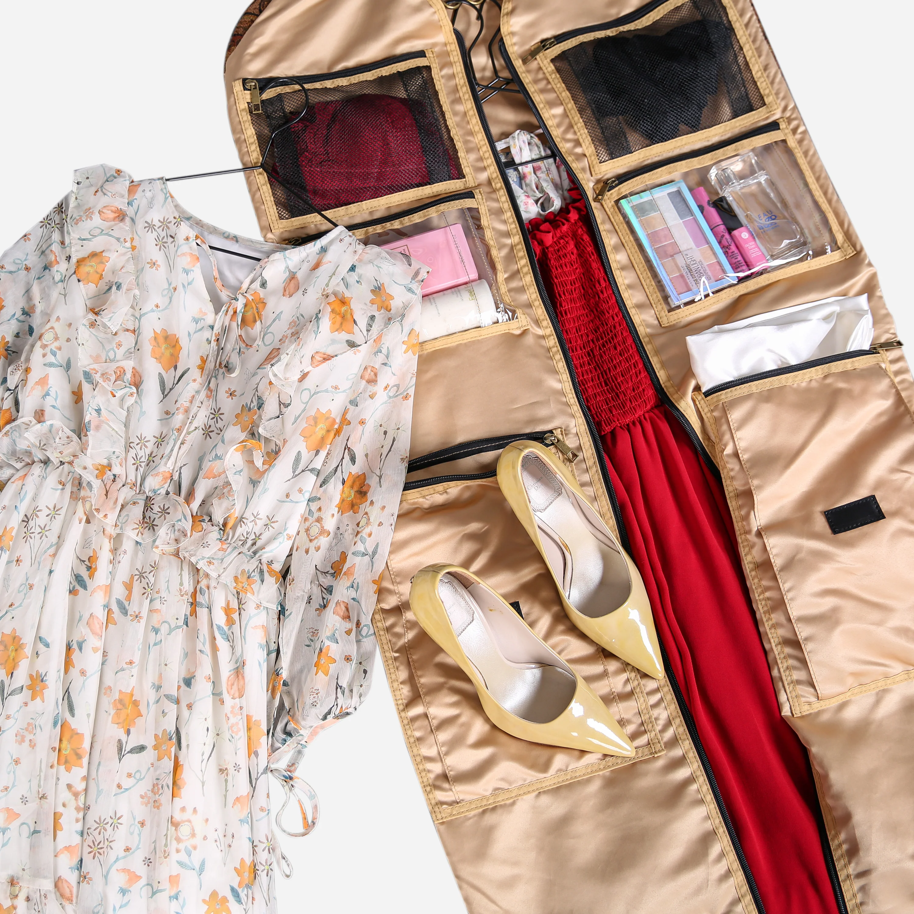 Damask D. Brown Carpet Garment Bag - Image 5