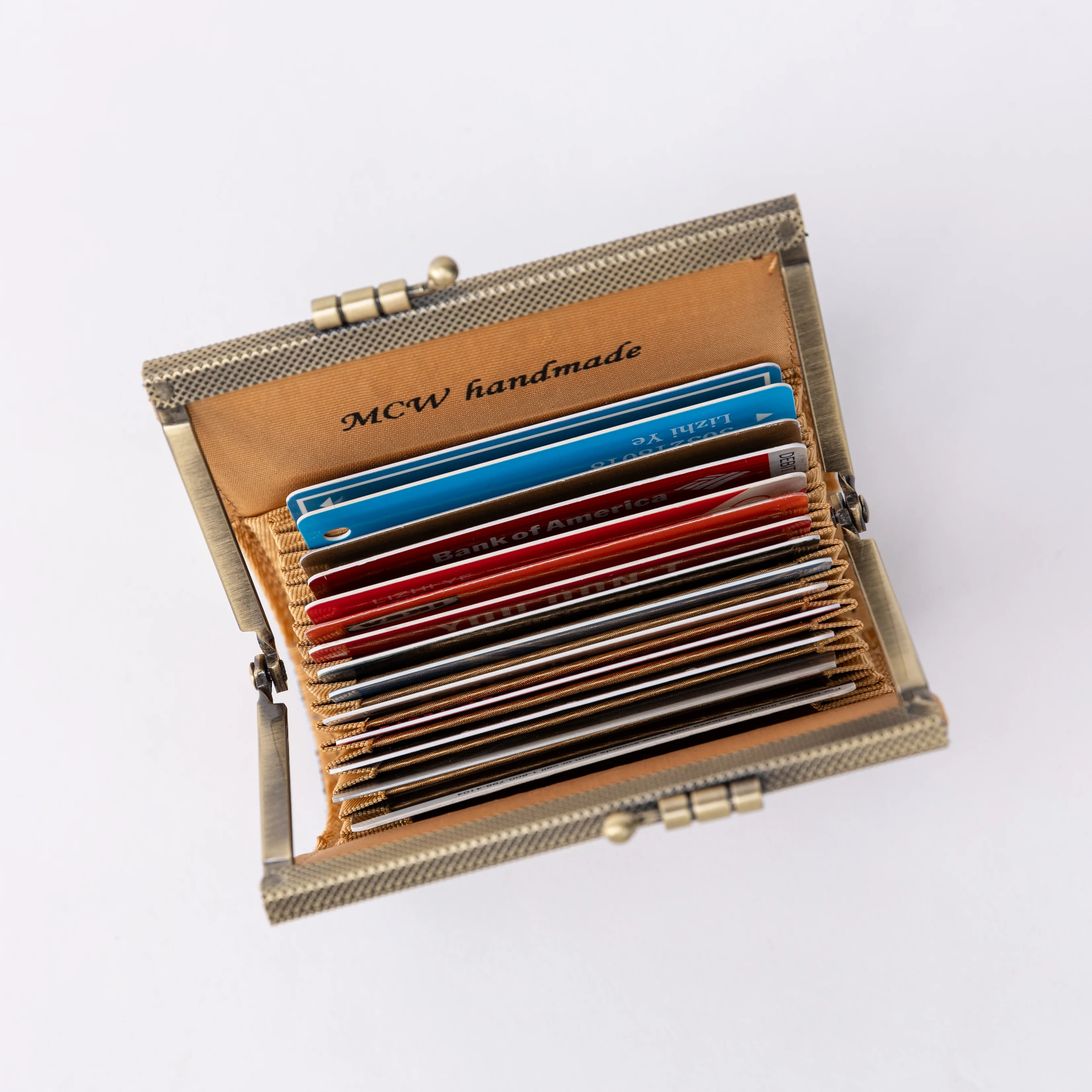Eternal Elegance Black Card Wallet - Image 9