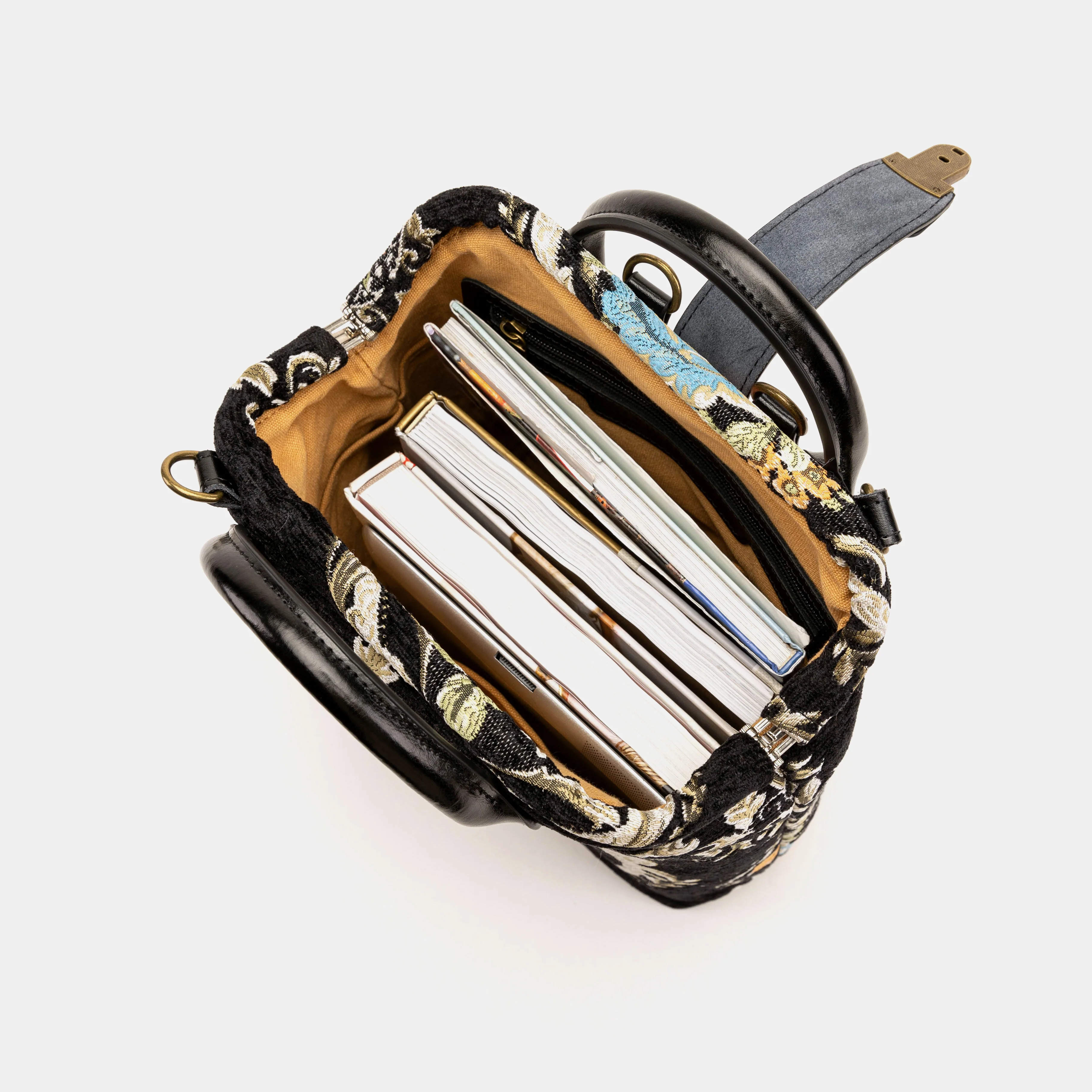 Eternal Elegance Everyday Backpack - Image 9