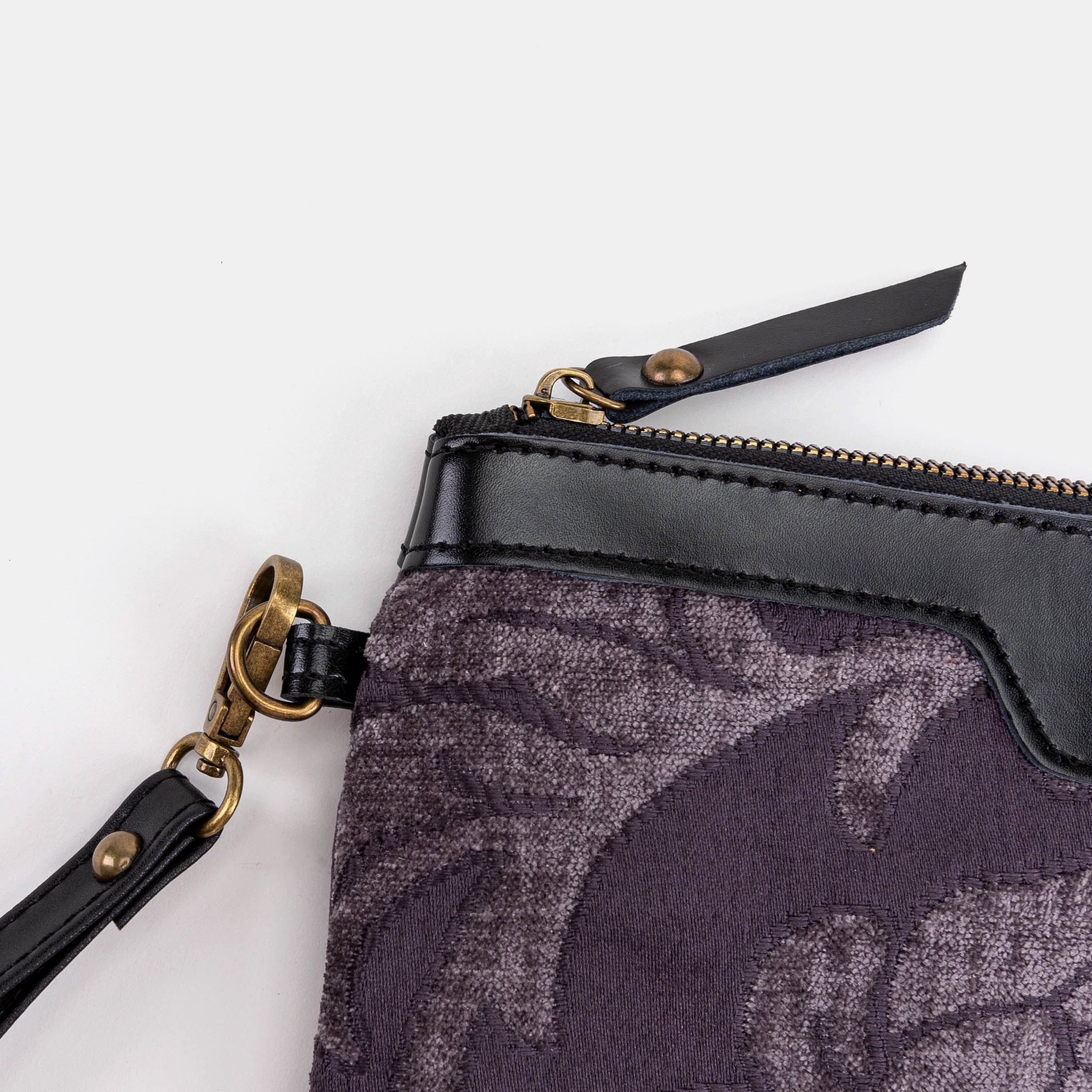 Floral Brocade Purple Wristlet Clutch - Image 7