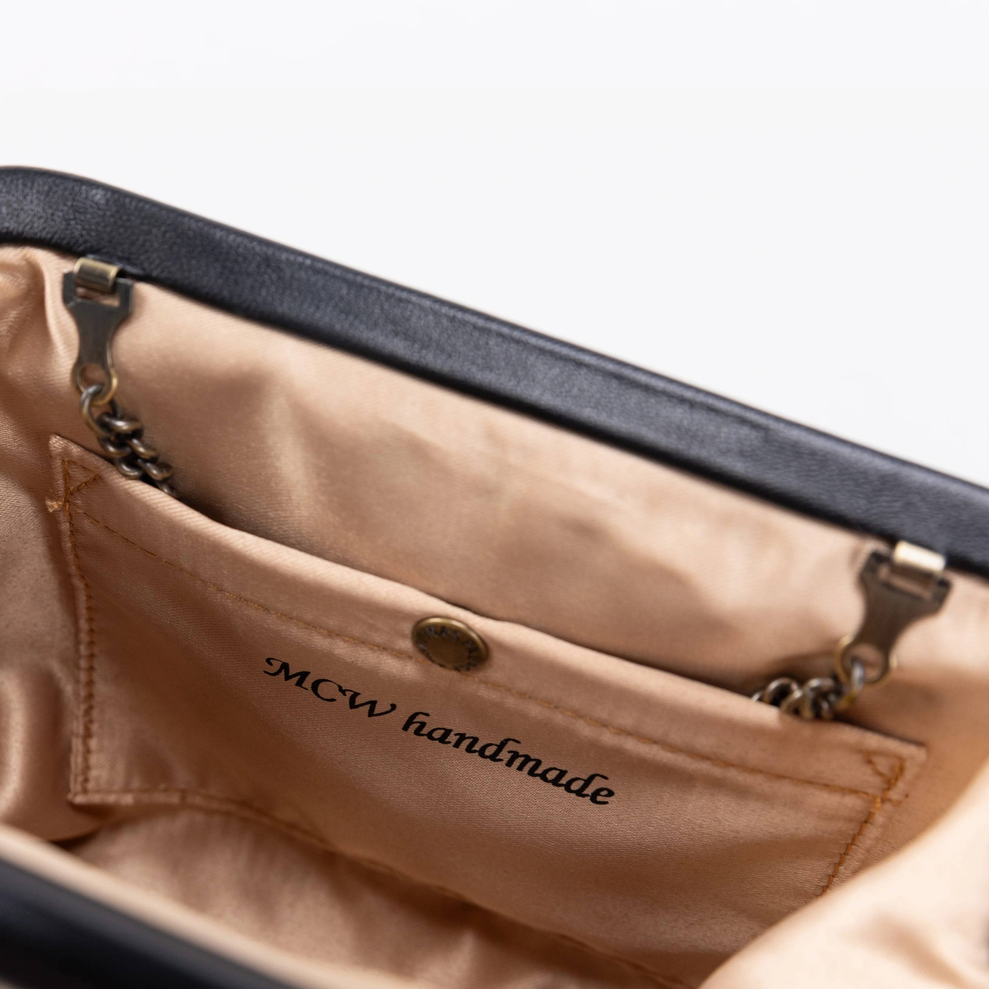 Floral Cream Alma Clutch - Image 3
