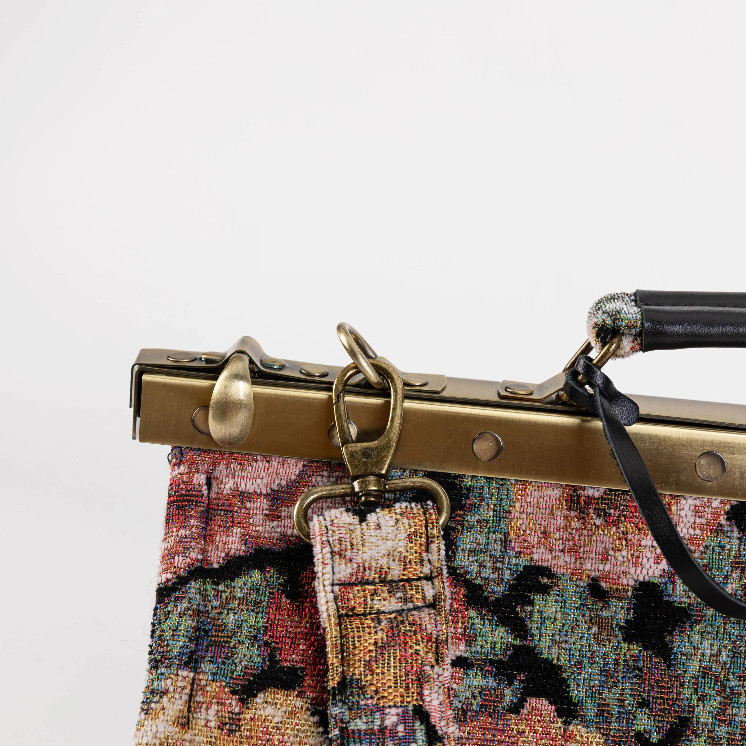 Floral Rose Celine Carpet Gladstone Bag - Image 7