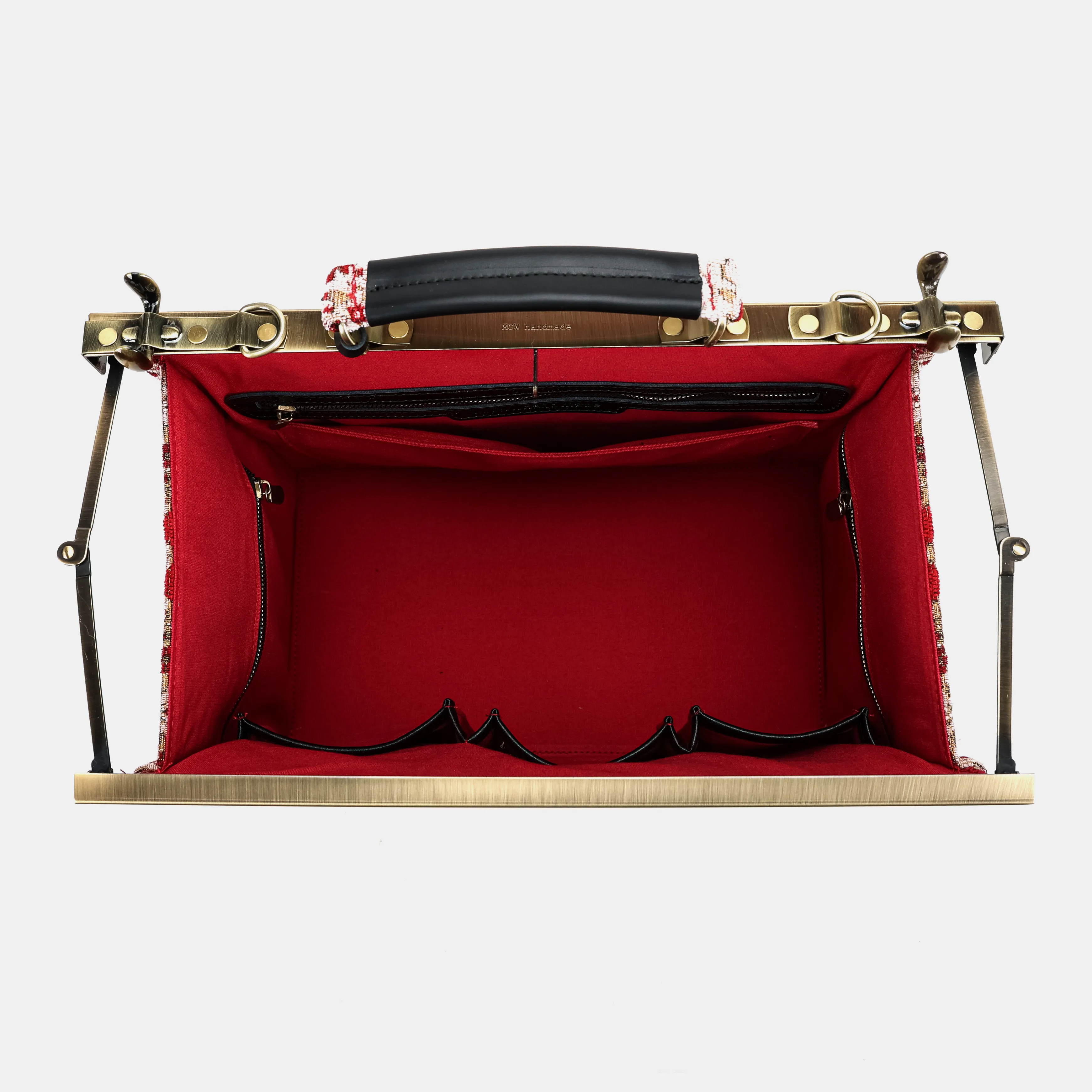 Golden Age Red Genevieve Carpet Gladstone Bag - Image 8