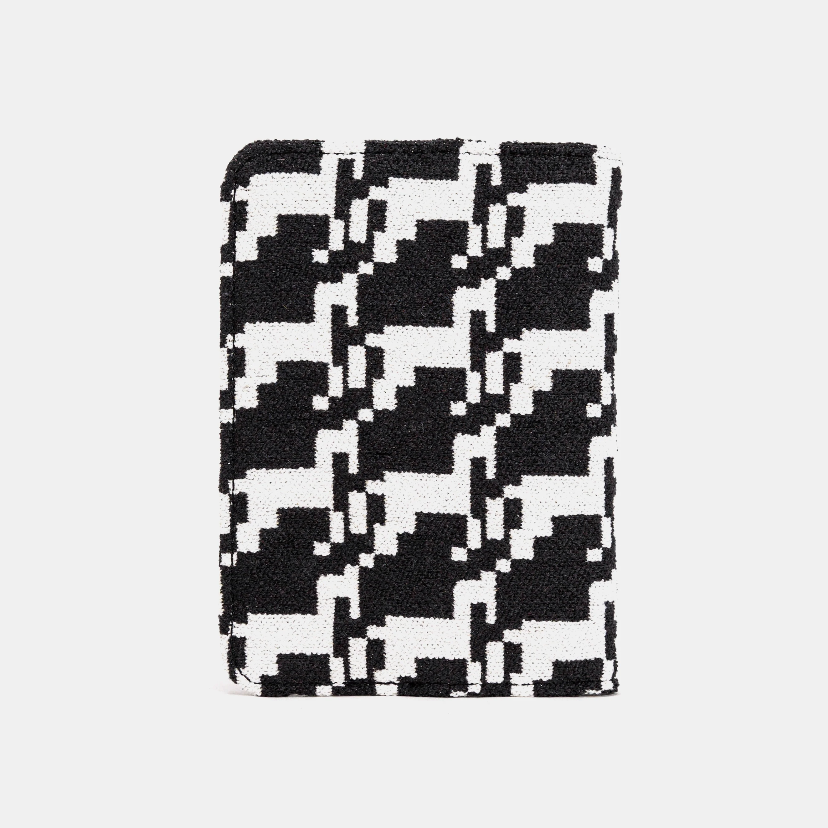 Houndstooth Passport Cover - Image 6