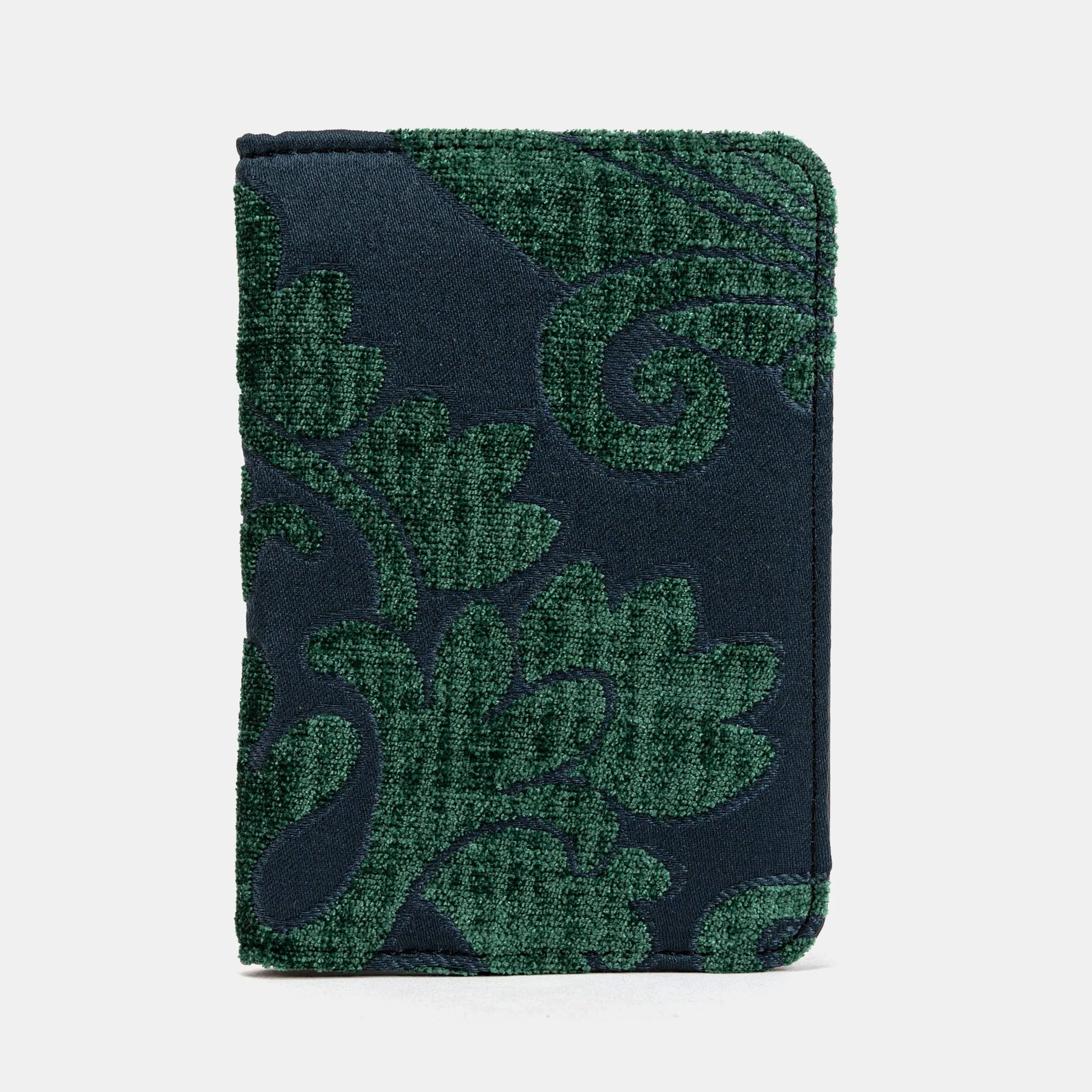 Queen Hunter Green Passport Cover