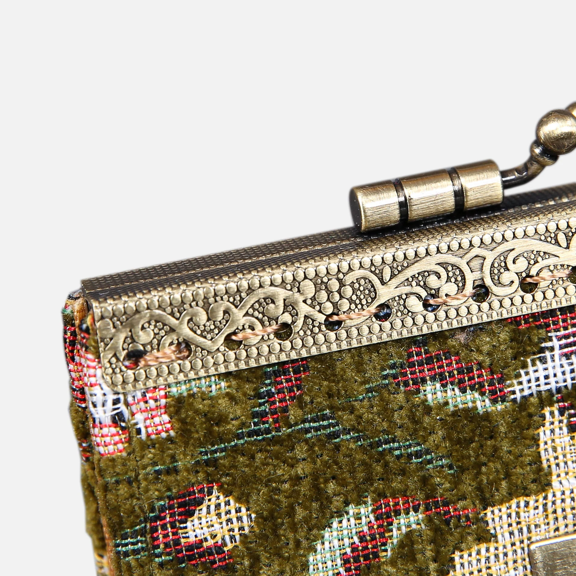 Oriental Avocado Card Wallet - Image 8