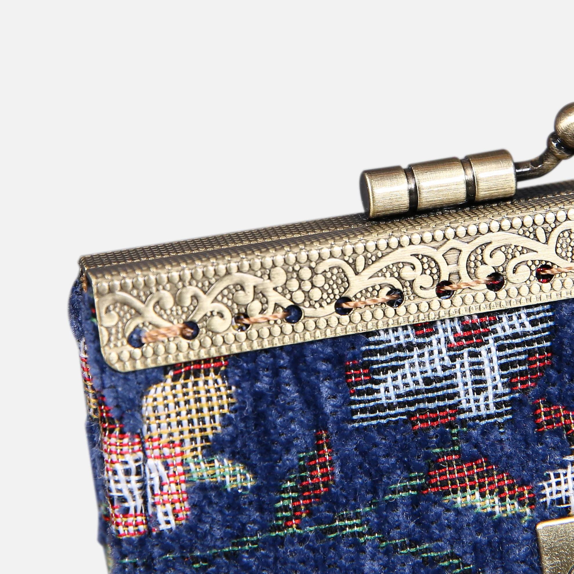 Oriental Blue Card Wallet - Image 8