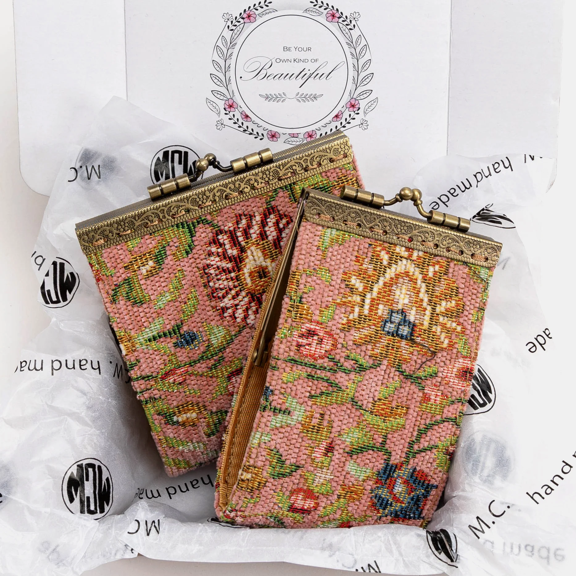 Oriental Pink Card Wallet - Image 9