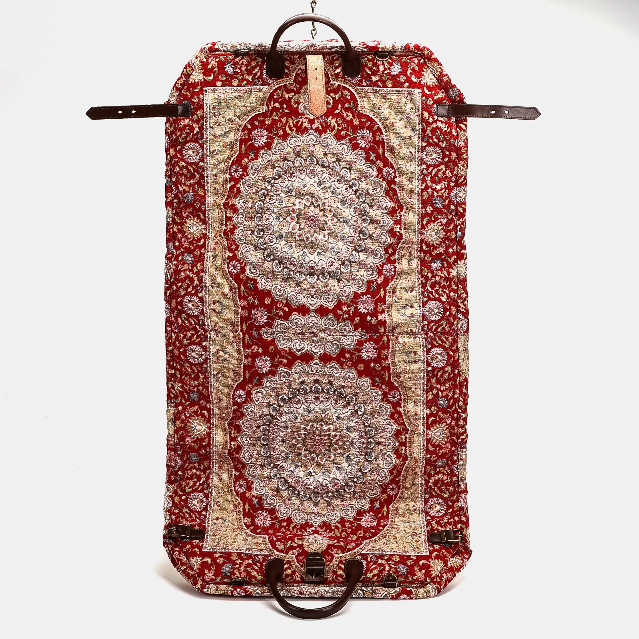 Oriental Red Carpet Garment Bag - Image 7