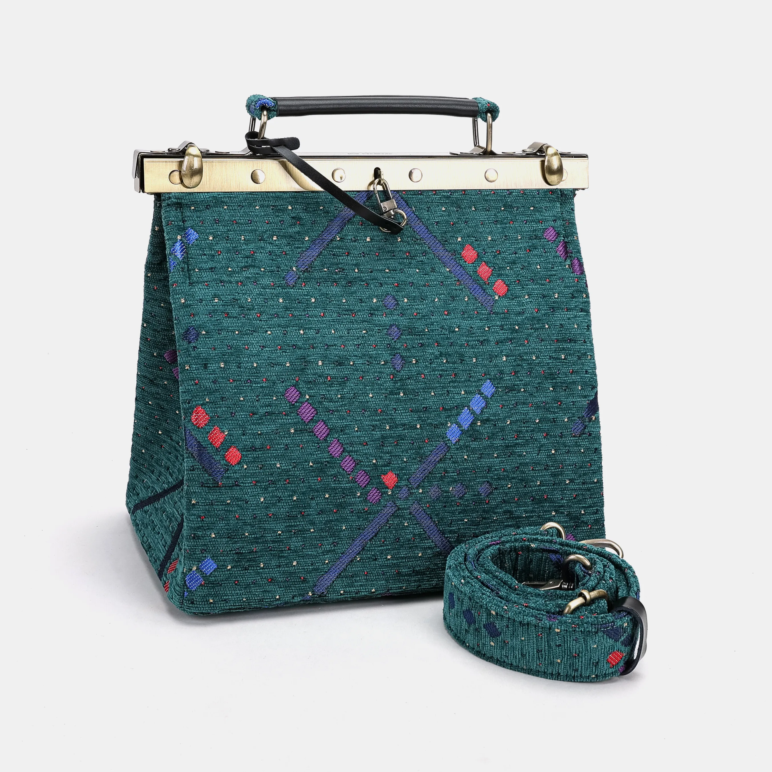 PDX Portland Airport Cecile Carpet Purse Gladstone Bag - Image 5