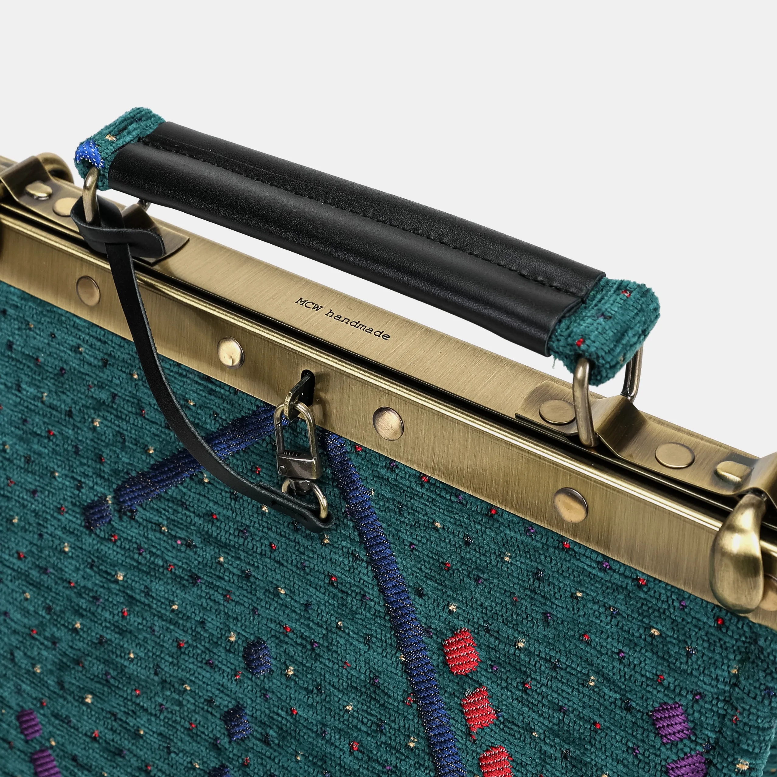 PDX Portland Airport Cecile Carpet Purse Gladstone Bag - Image 7