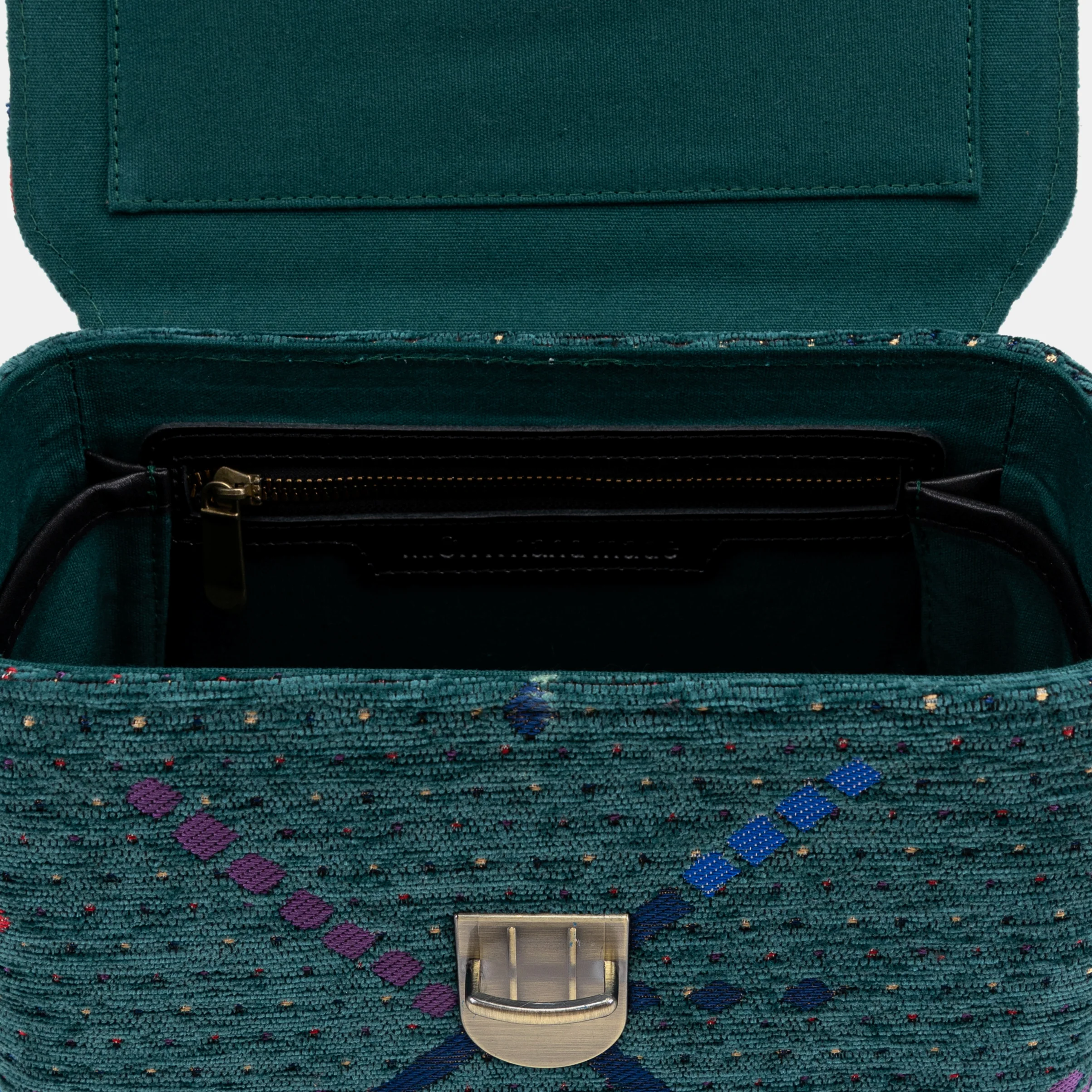 PDX Portland Airport Clara Medium Train Case Purse - Image 8