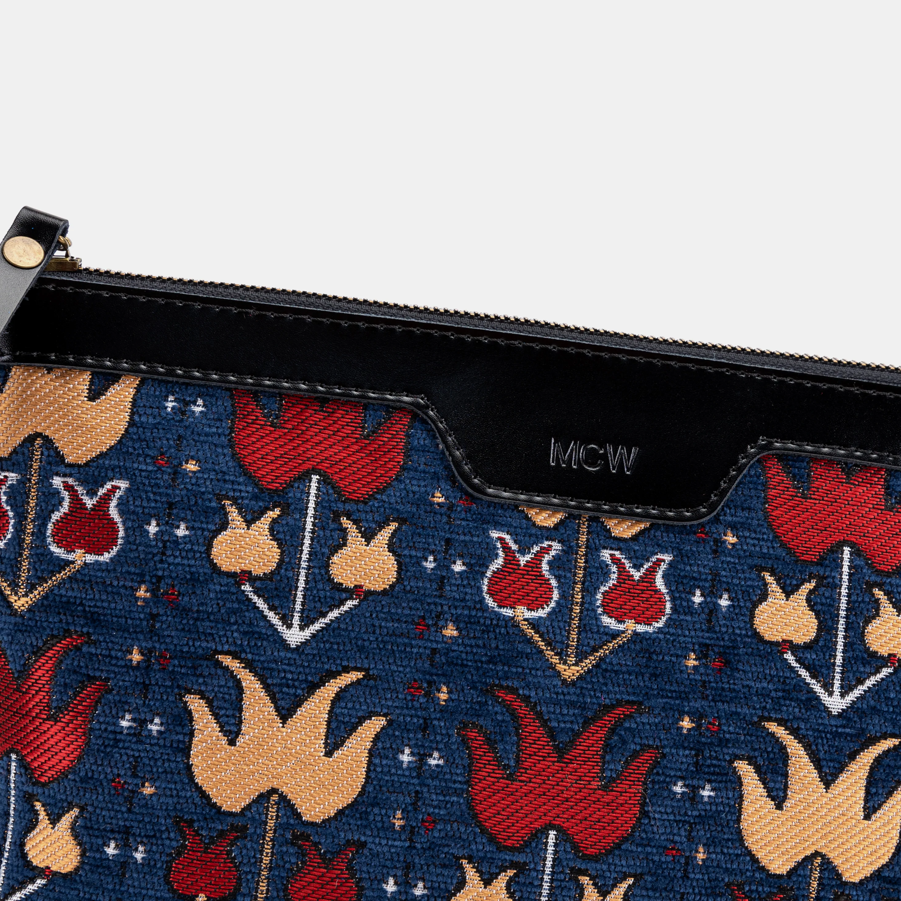 Poppy Bloom Carpet Makeup Bag - Image 2
