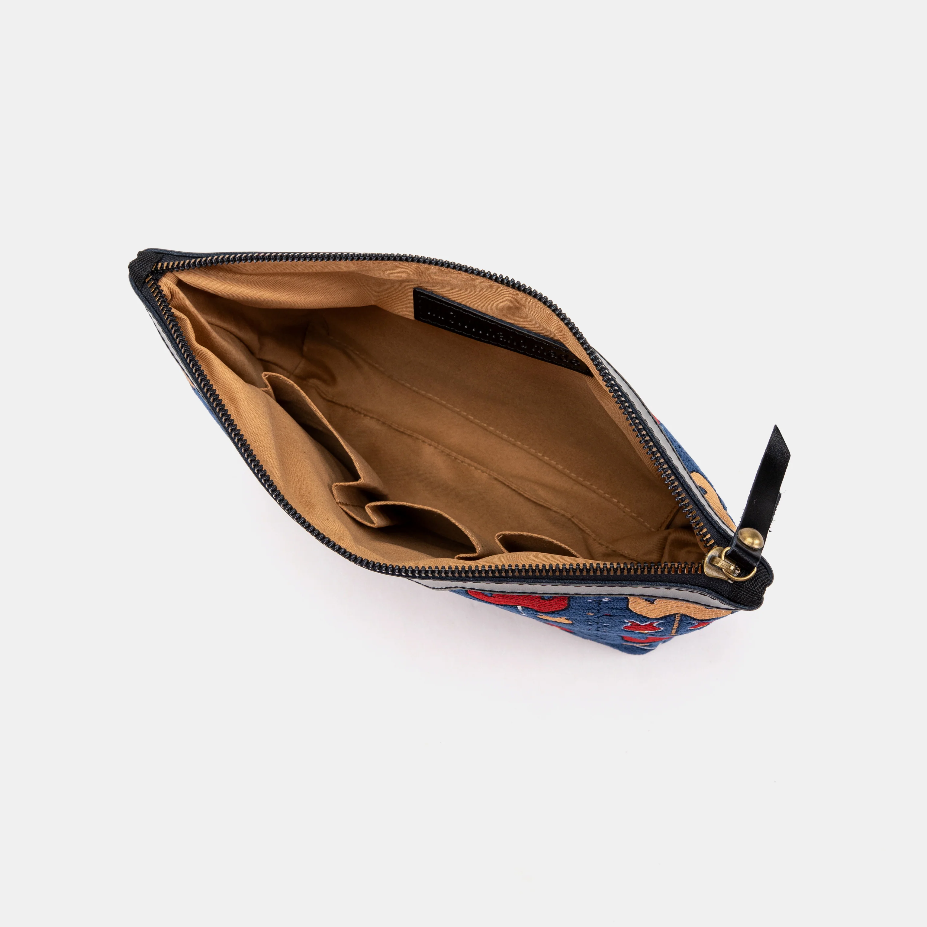Poppy Bloom Carpet Makeup Bag - Image 7