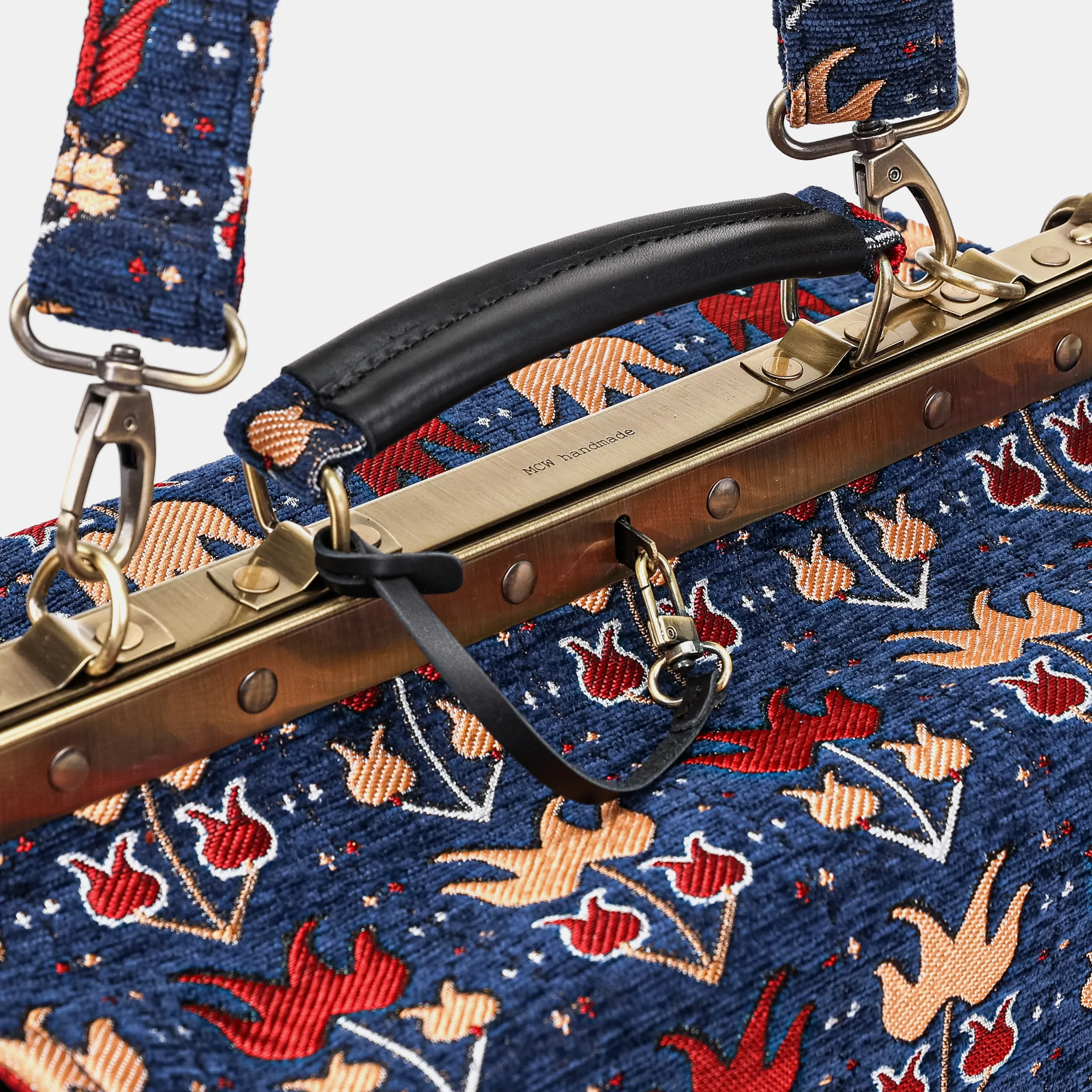 Poppy Bloom Genevieve Carpet Gladstone Bag - Image 4