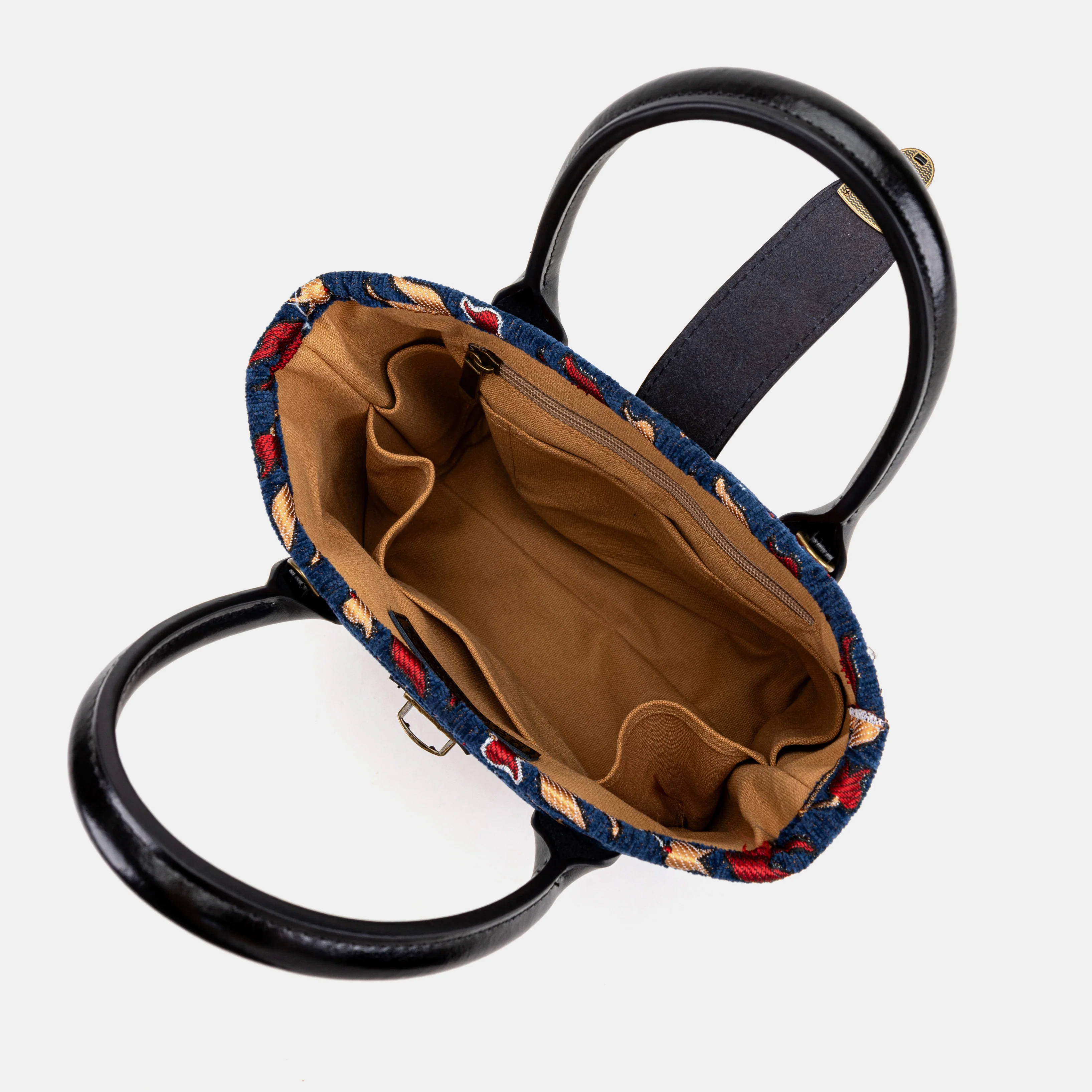 Poppy Bloom Tuck Lock Carpet Satchel - Image 7