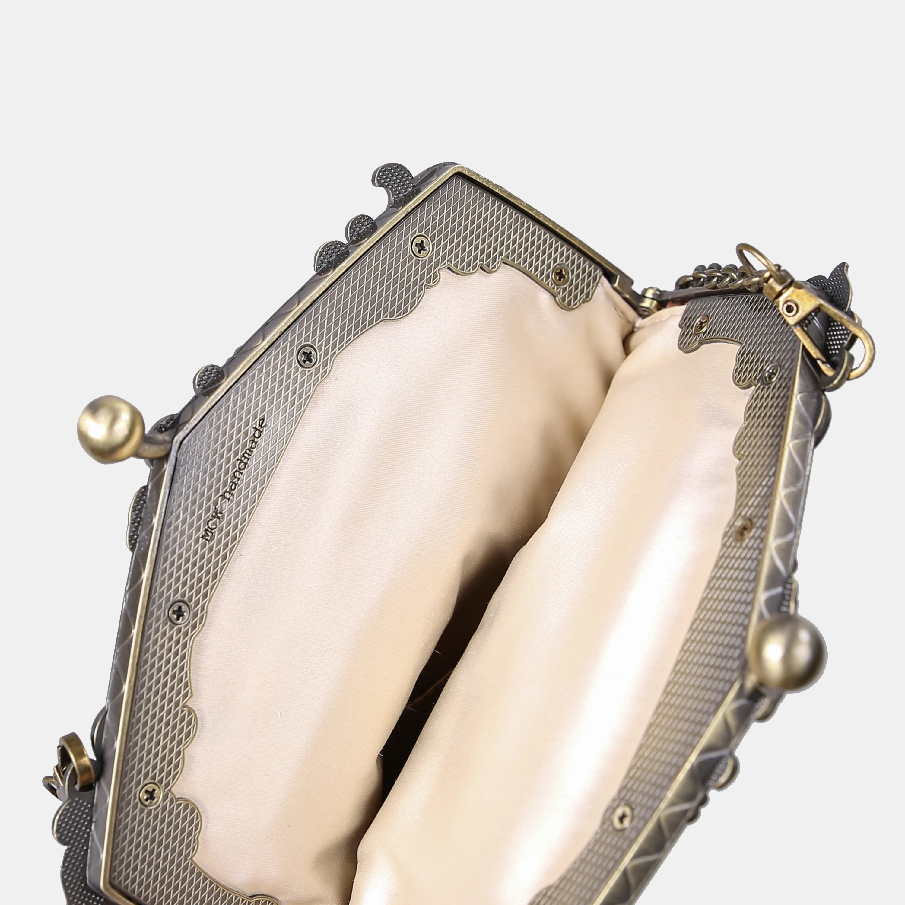 Quartz Cocoa Chatelaine Purse Large - Image 5