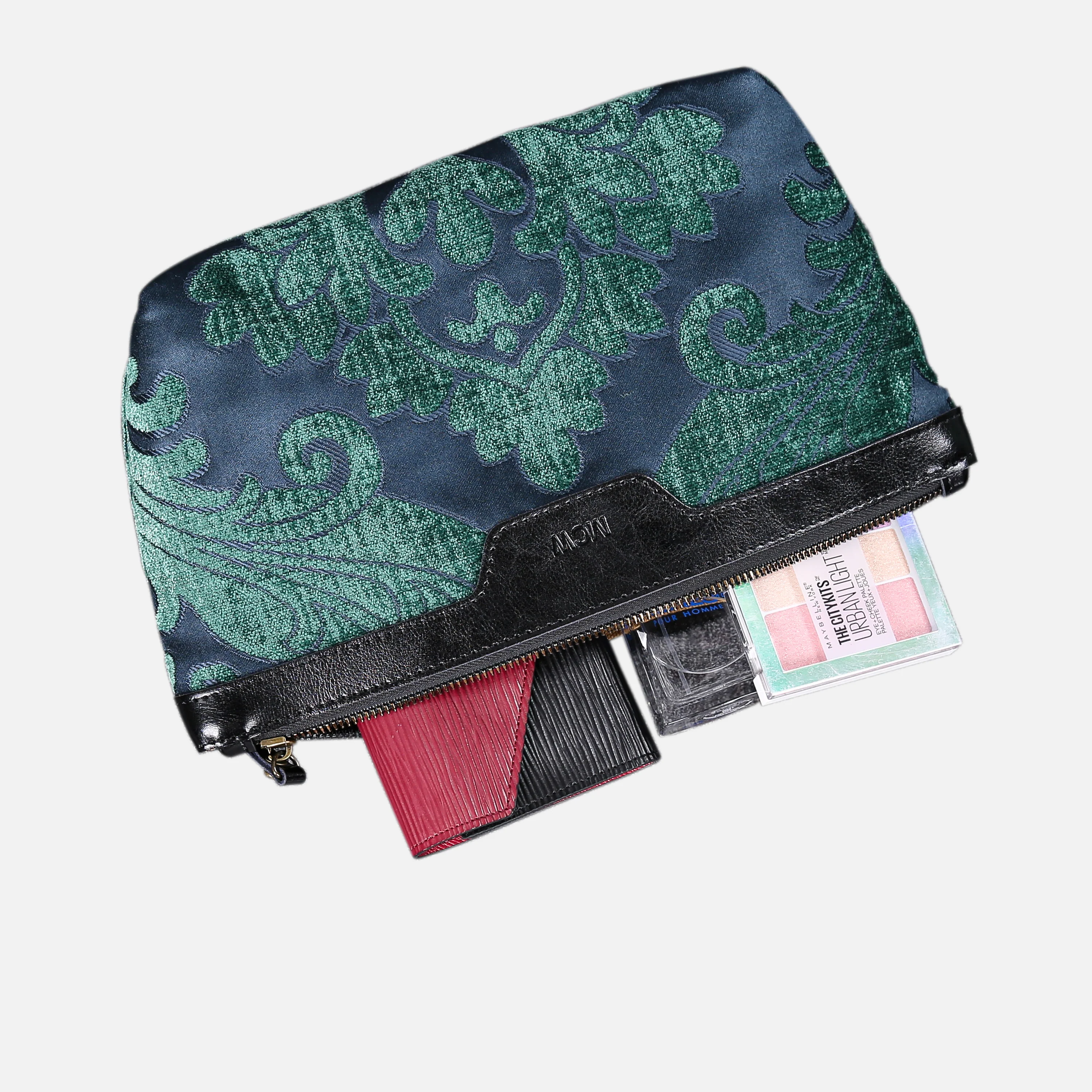 Queen Hunter Green Carpet Makeup Bag - Image 2