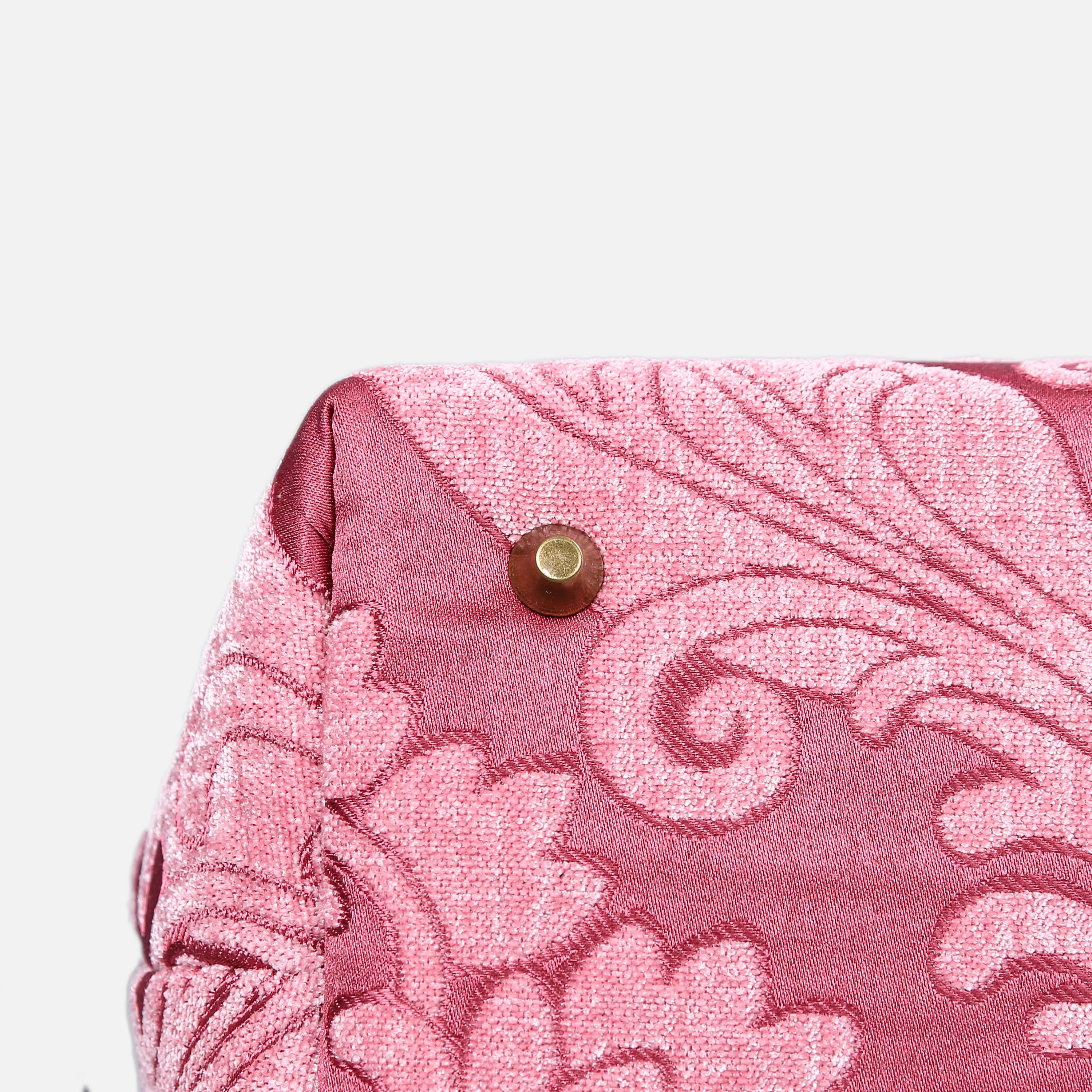 Queen Rose Pink Carpet Handbag Purse - Image 5