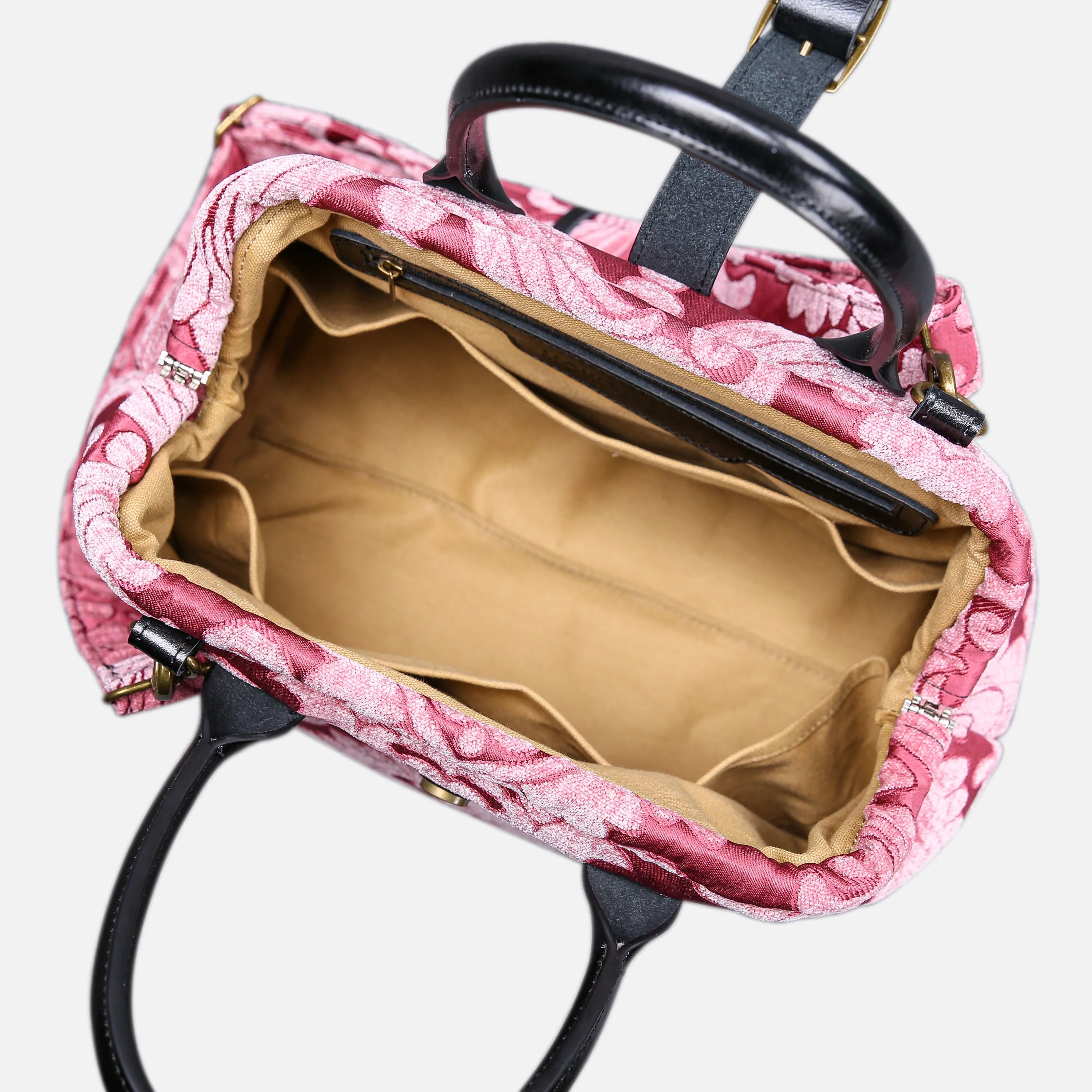 Queen Rose Pink Carpet Handbag Purse - Image 6