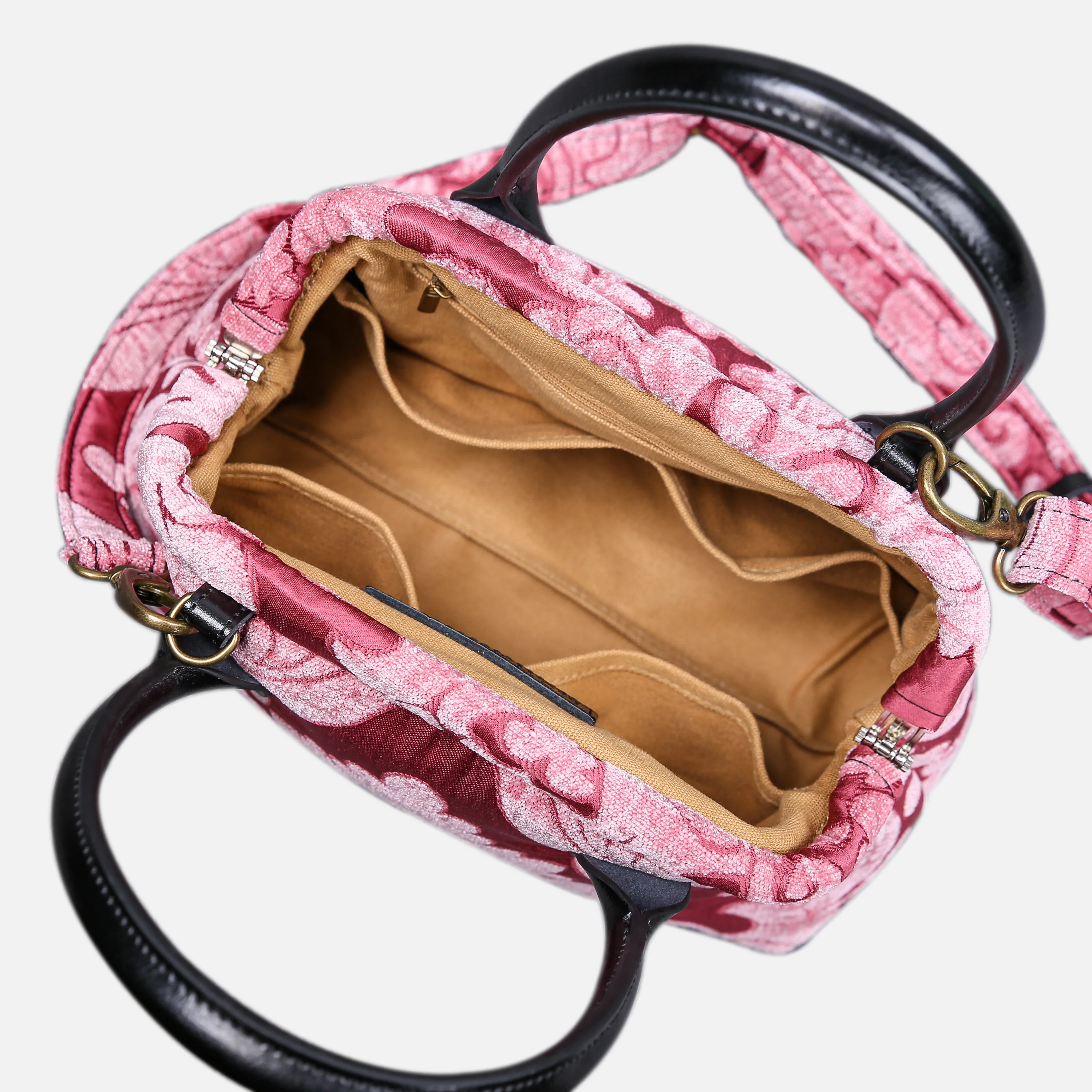 Queen Rose Pink Carpet Satchel - Image 4