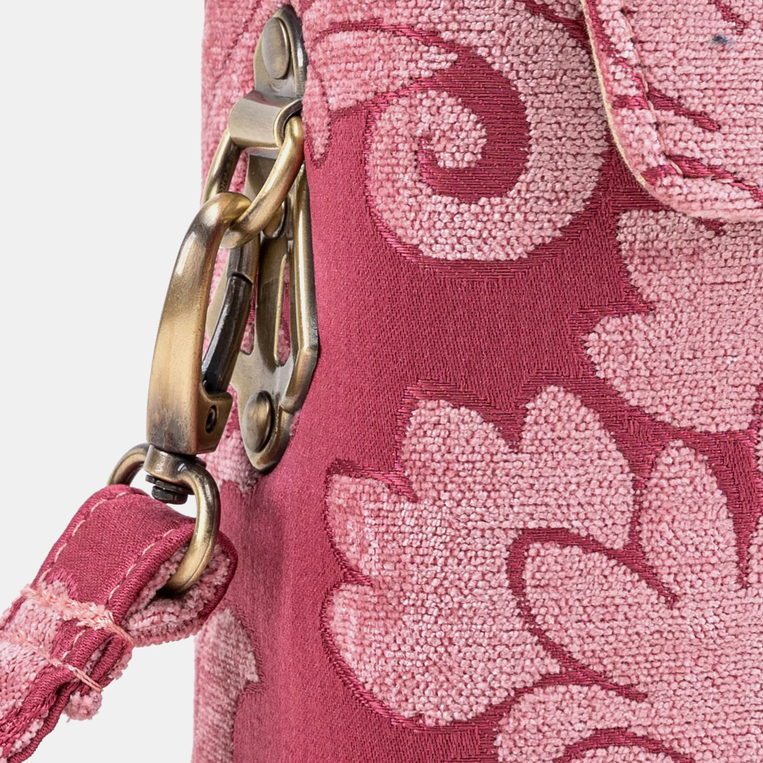 Queen Rose Pink Emma Small Train Case Crossbody - Image 6
