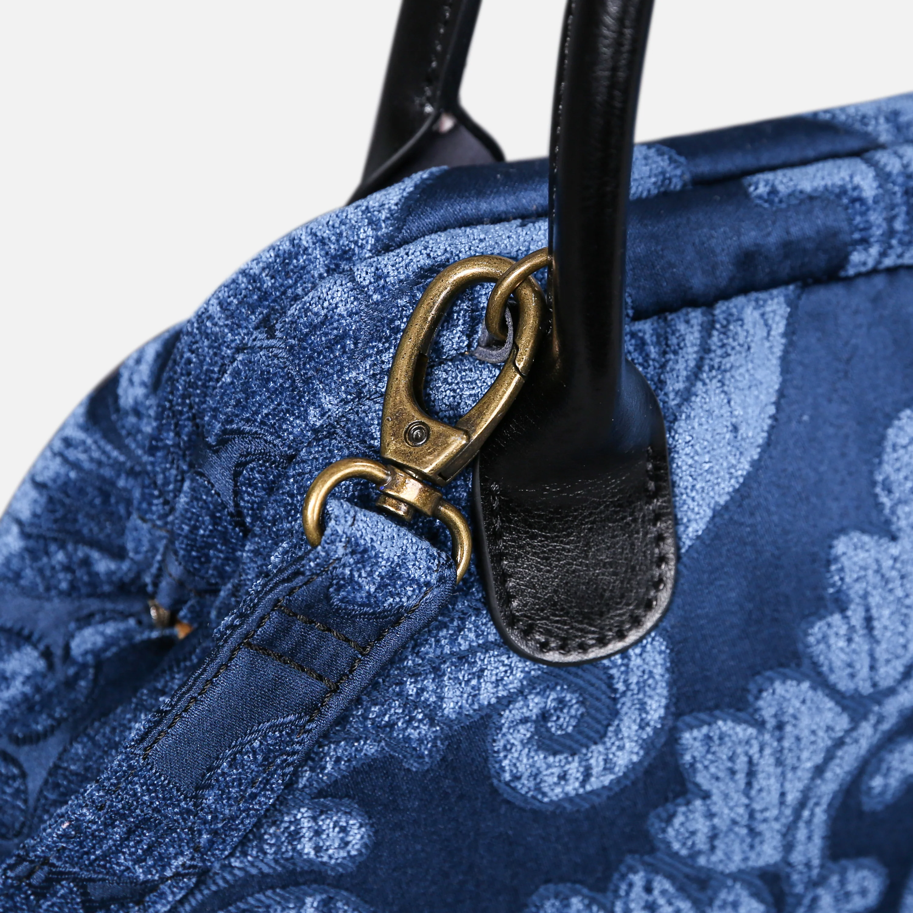 Queen Royal Blue Carpet Satchel - Image 5