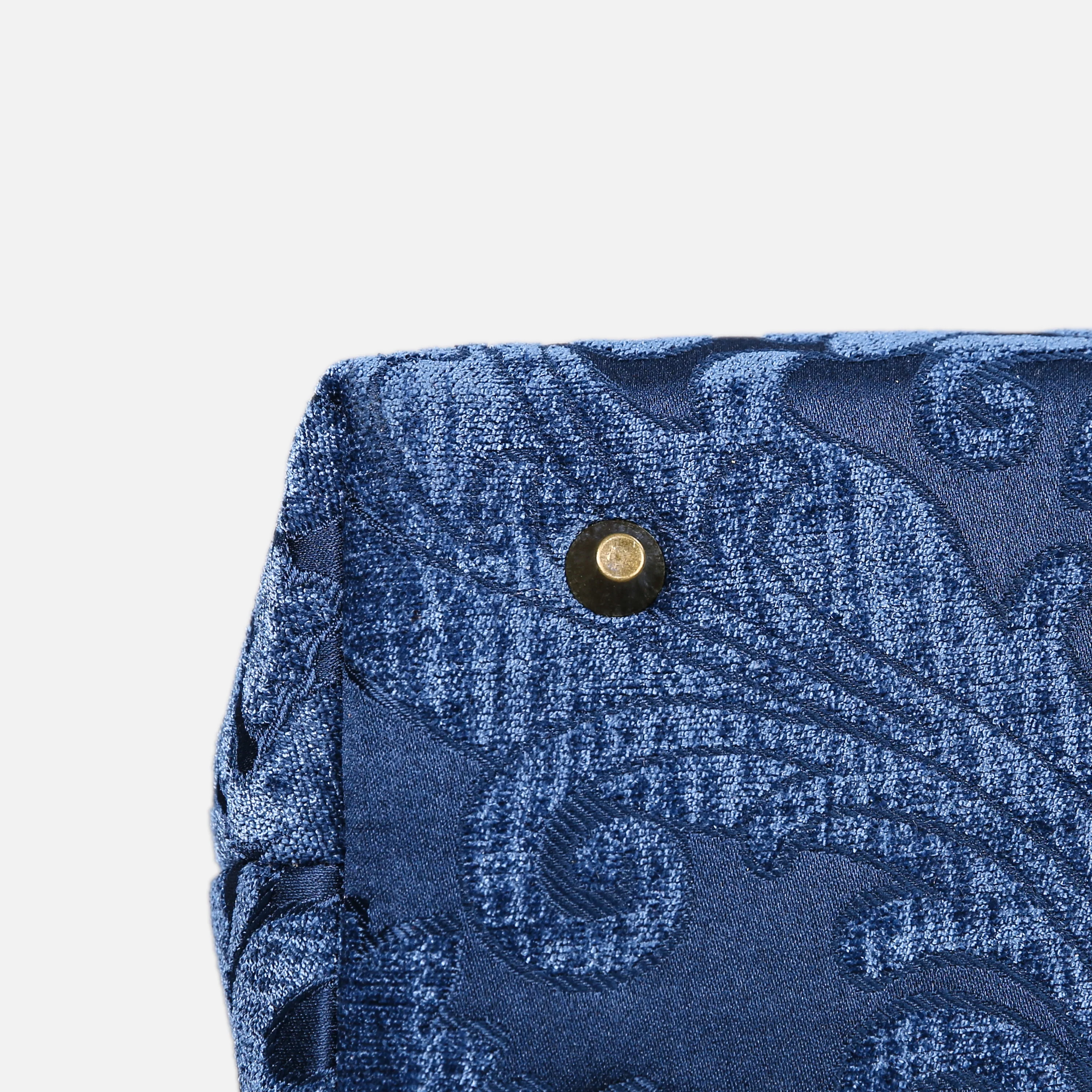 Queen Royal Blue Carpet Satchel - Image 6